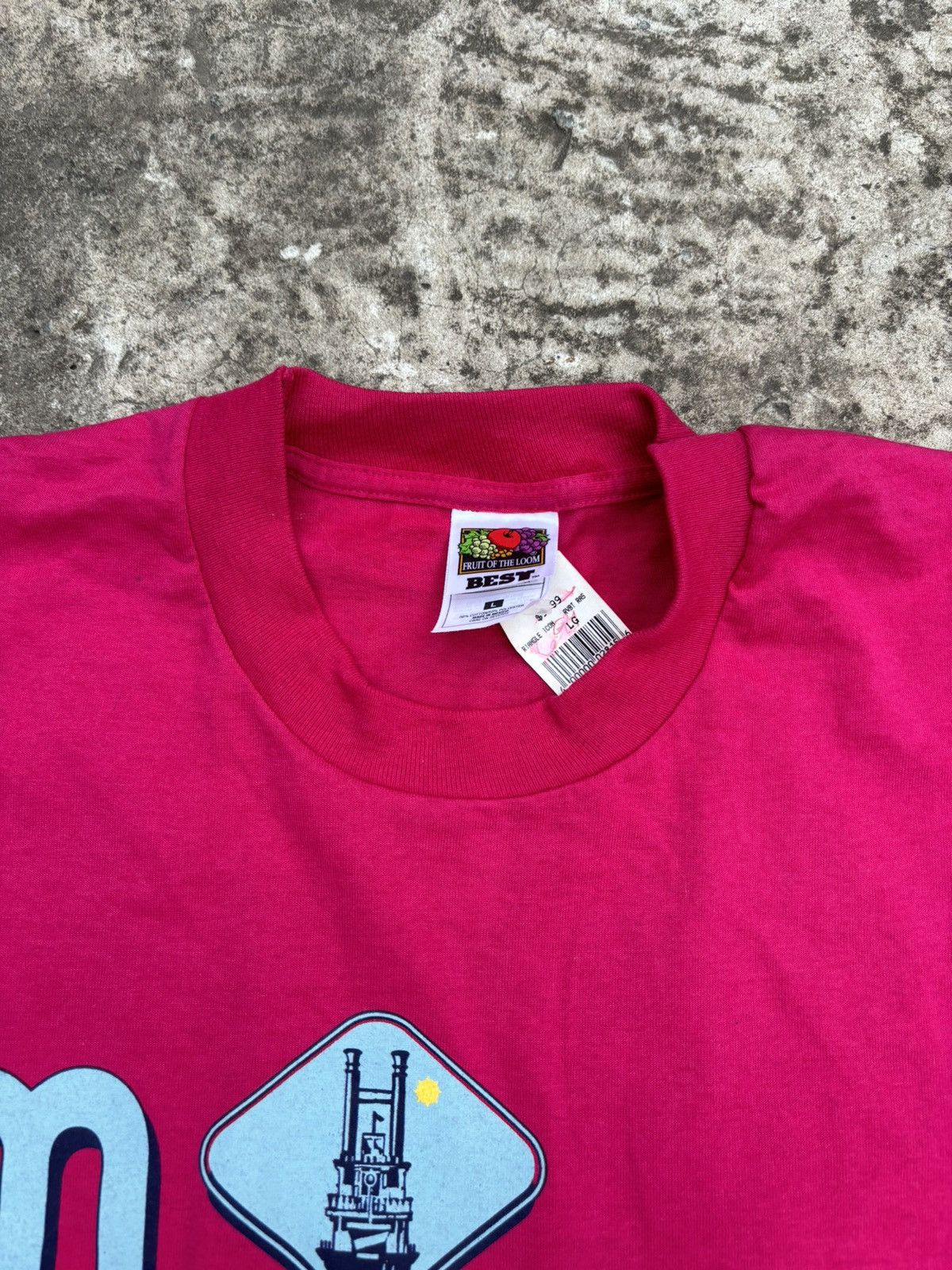 Vintage Deadstock Vintage Memphis Tennessee Pink Tee Size US L / EU 52-54 / 3 - 4 Thumbnail