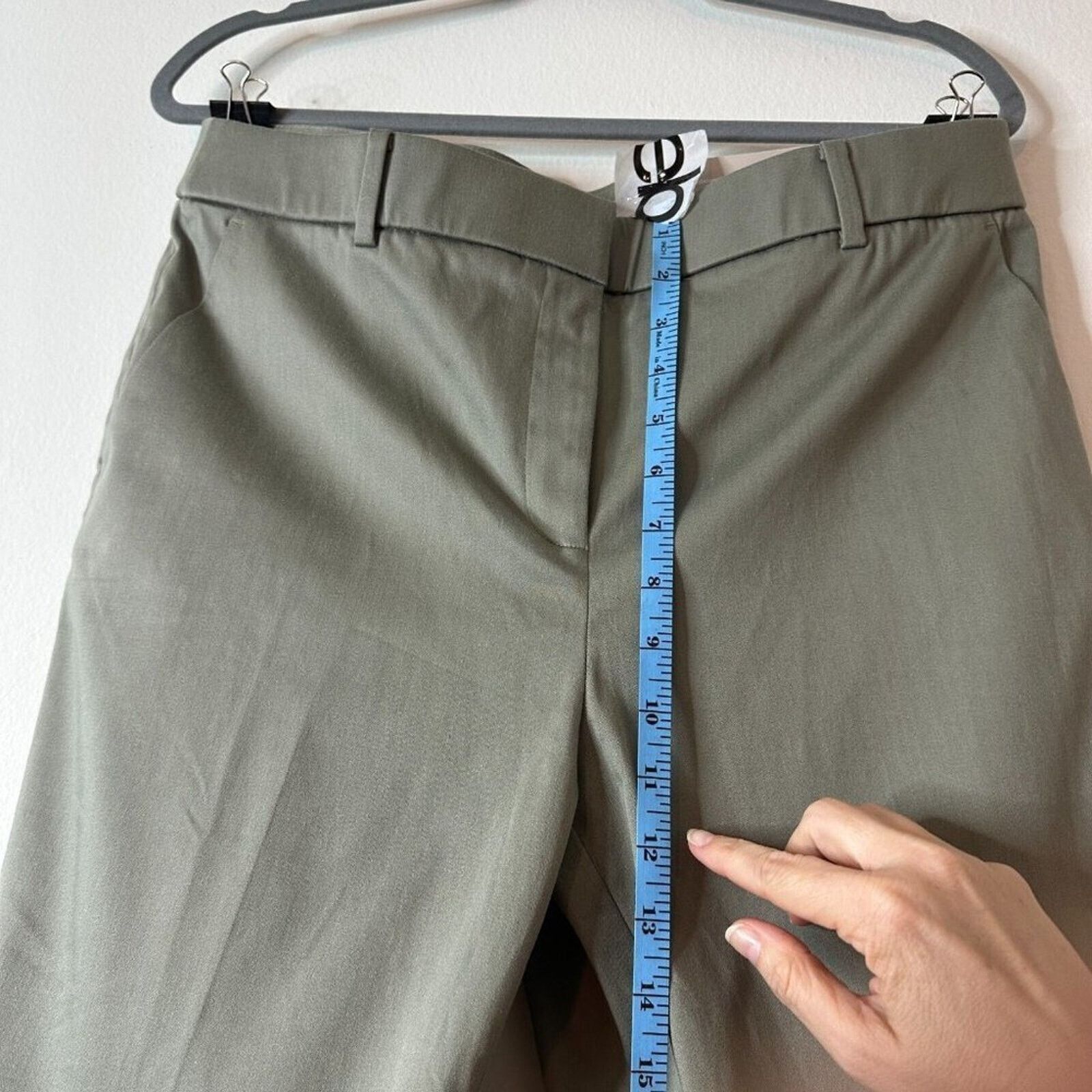 Chicos NWT Chico's Stretch Straight Cuffed Crop Pant Olive Gray 10 Size 32" / US 10 / IT 46 - 11 Thumbnail