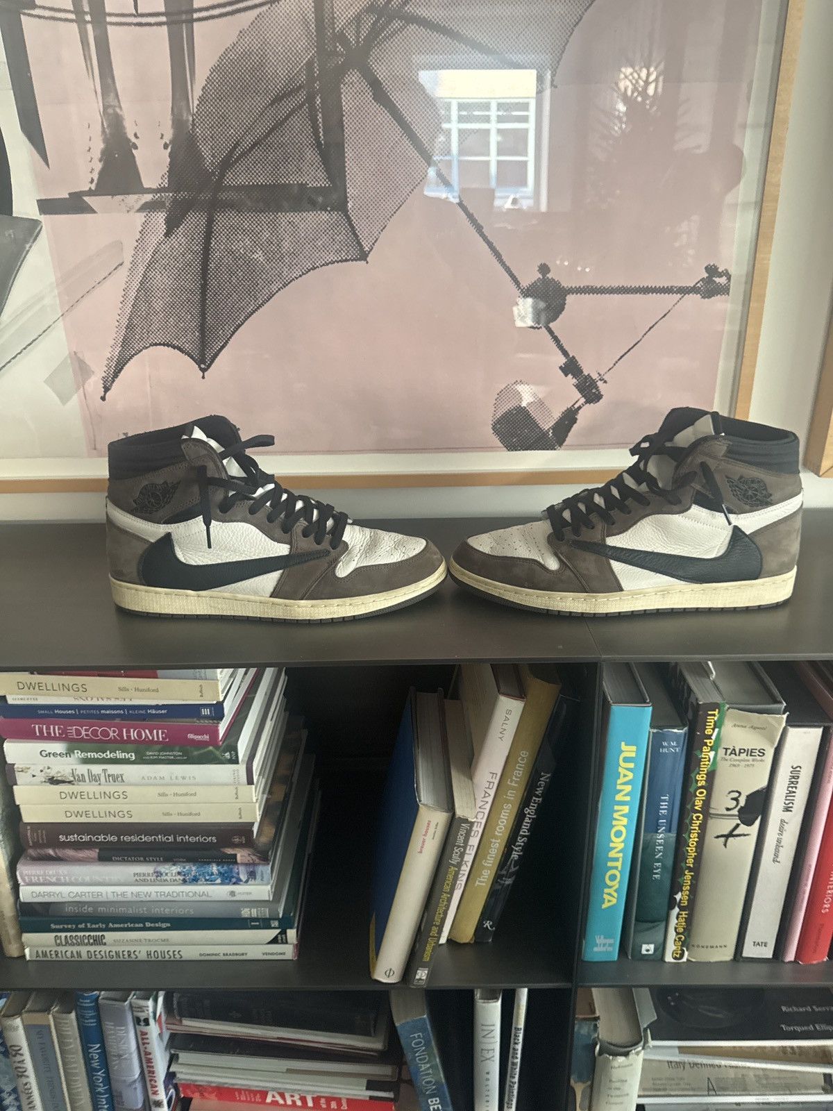 Nike × Travis Scott Jordan 1 Retro High OG SP Travis Scott Size US 14 / EU 47 - 1 Thumbnail