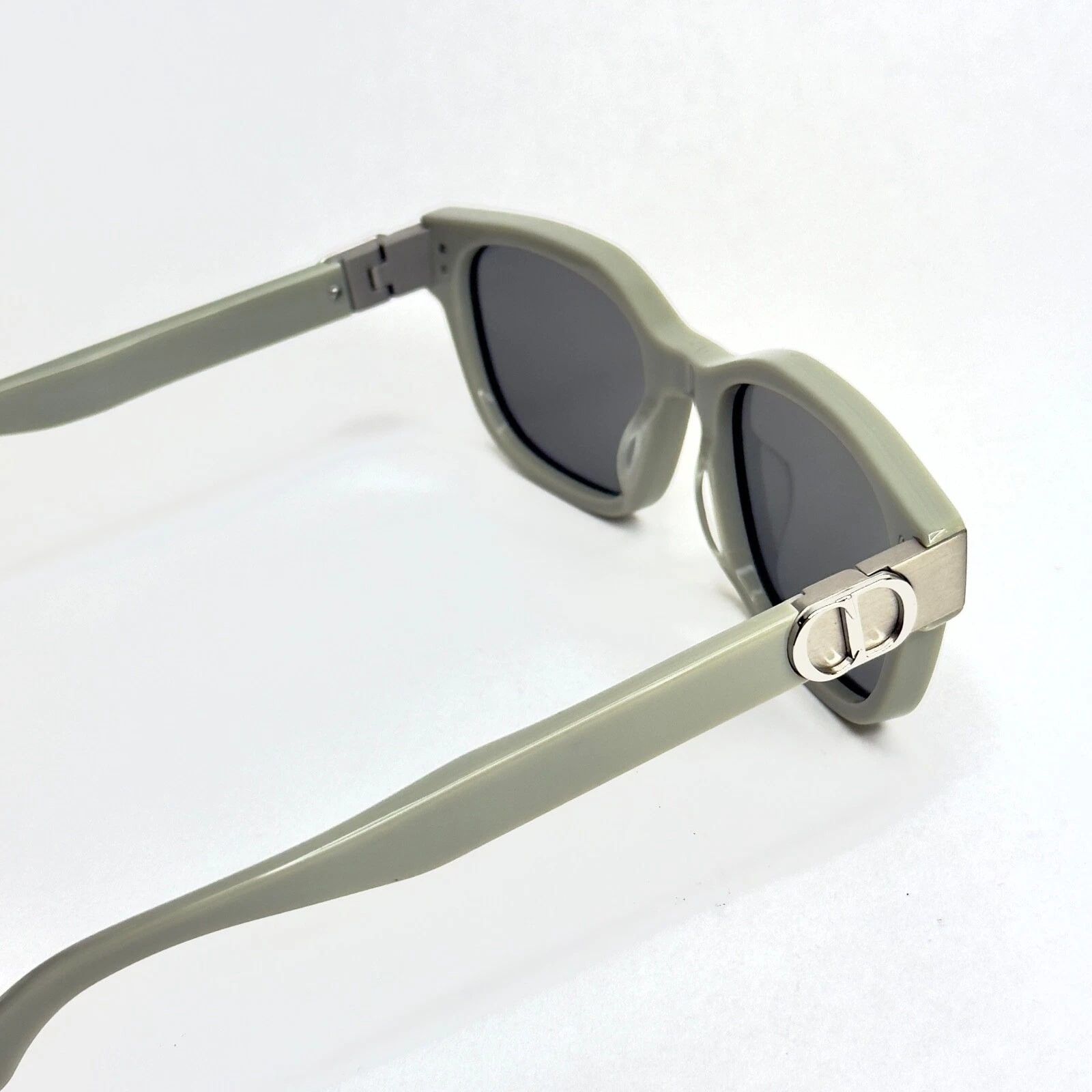 Christian Dior Monsieur CHRISTIAN DIOR CDICON S1I Classic Sunglass DM40122I CD ICON Size ONE SIZE - 5 Thumbnail