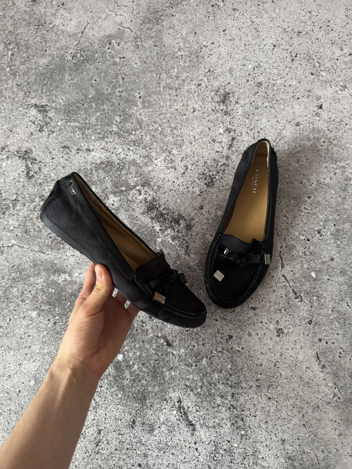 Coach Coach Flats WMNS luxury vintage Black Leather Rare Monogram Size US 7.5 / IT 37.5 - 2 Thumbnail