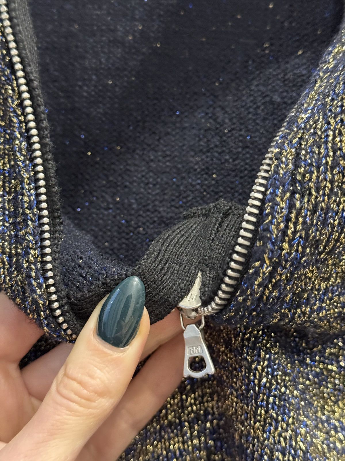 Dries Van Noten Dries Van Noten Wool-Blend Metallic Sweater Size US S / EU 44-46 / 1 - 7 Thumbnail