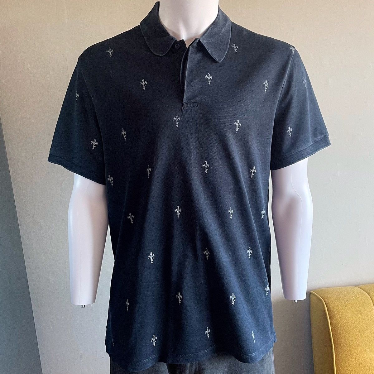 Neil Barrett Neil Barrett Regular Slim Fleur De Lis Polo Shirt Size US XL / EU 56 / 4 - 1 Thumbnail
