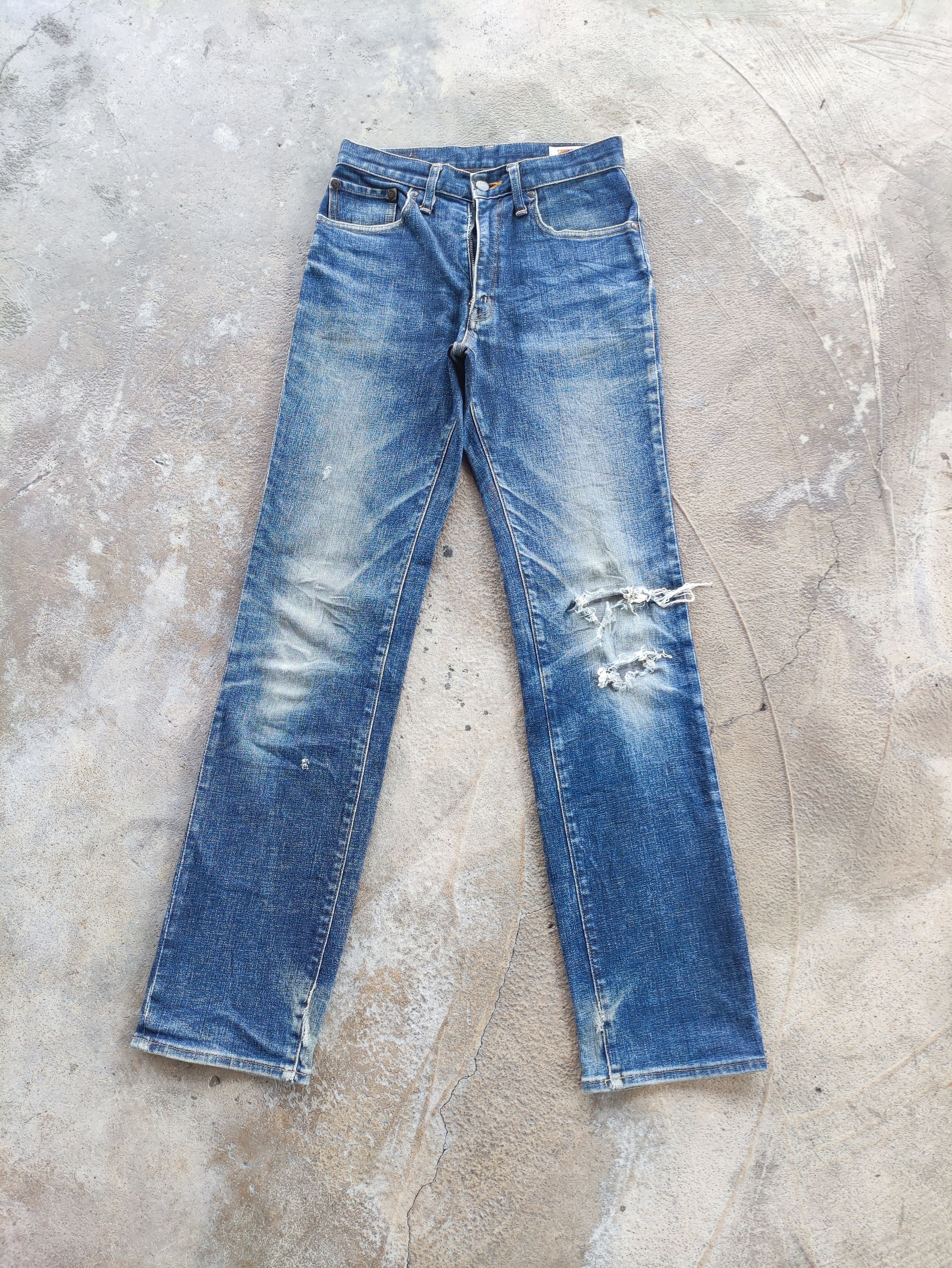 Big John × Vintage Vintage Big John Japan Jeans Distressed Faded Denim Pants Size US 27 - 2 Thumbnail
