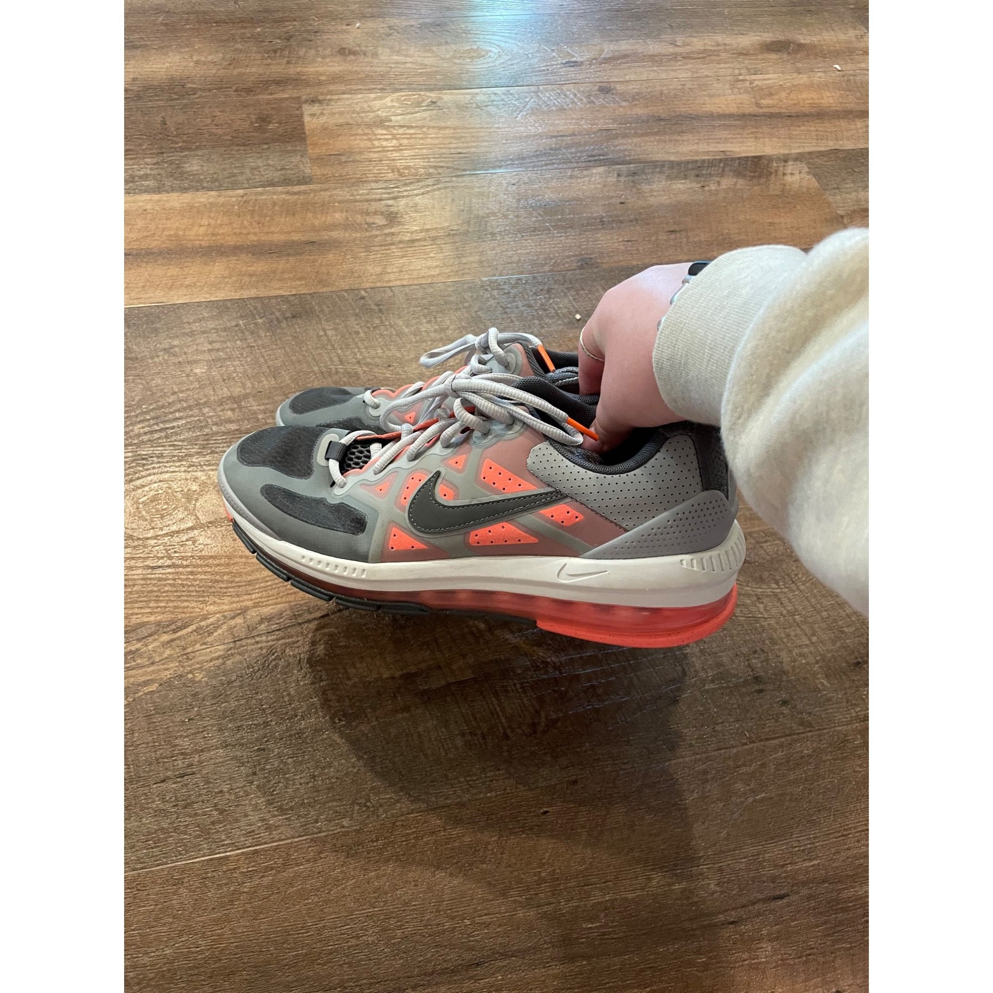 Nike Nike Air Max Genome ‘Light Smoke Gray Bright Mango’ CW1648-0 Size US 9 / EU 42 - 4 Thumbnail