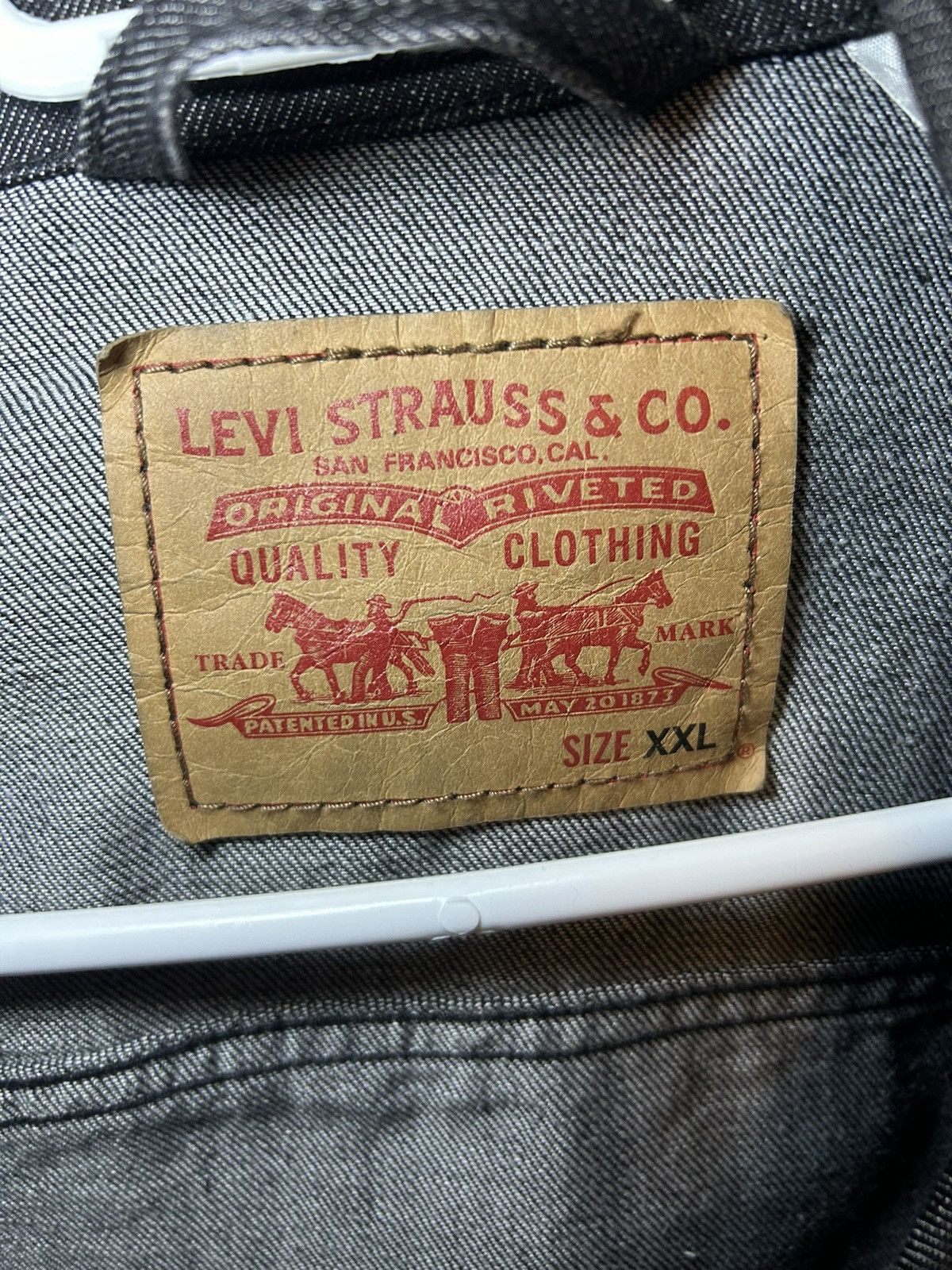 Levi's Vintage Levis dark grey / black denim jacket Size US XXL / EU 58 / 5 - 9 Thumbnail