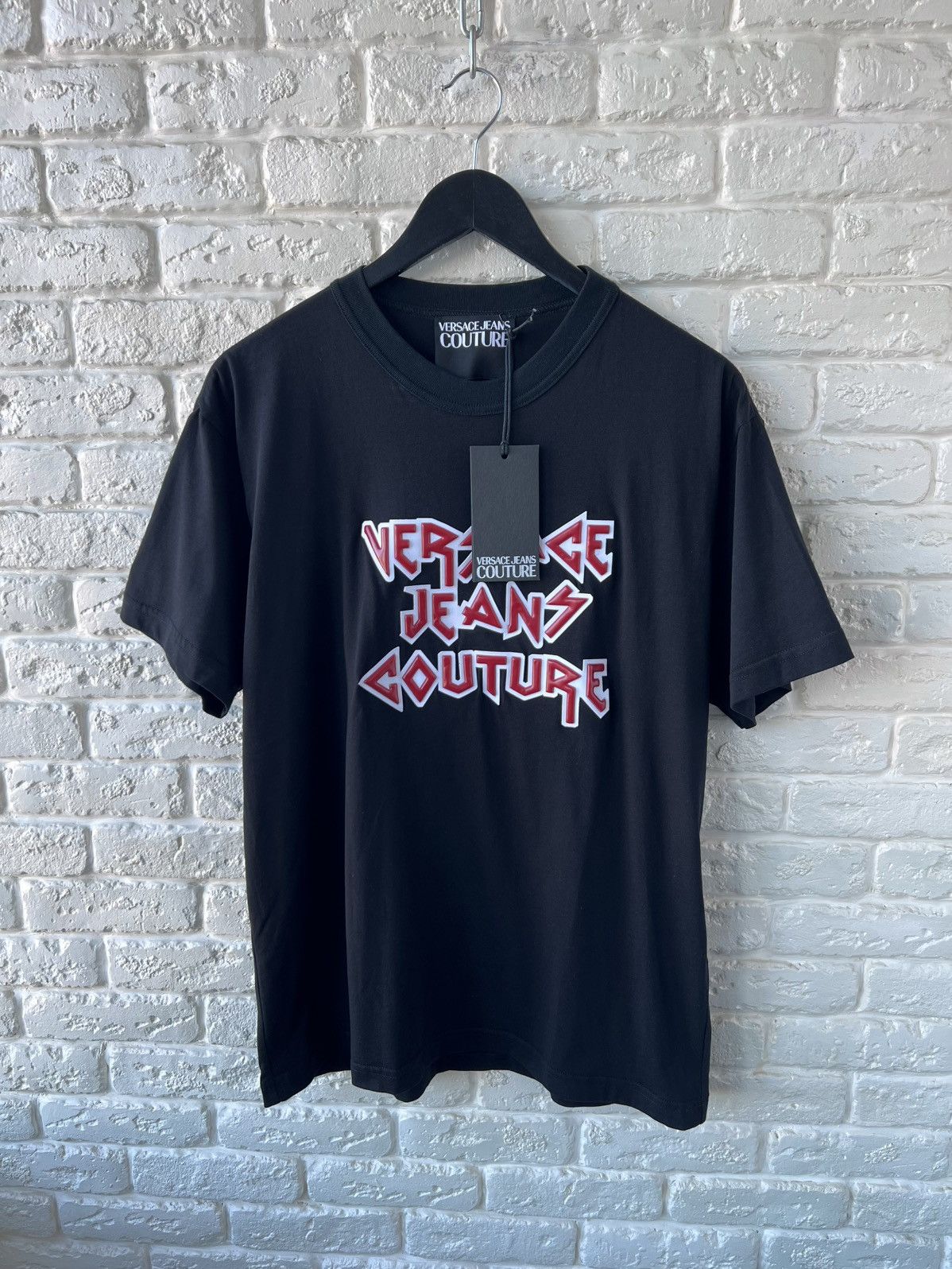 Versace Versace Rock Logo Black Crew Neck Tee T-Shirt Size US M / EU 48-50 / 2 - 1 Thumbnail