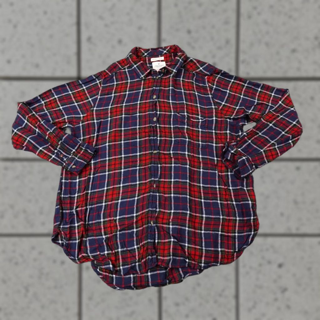 American Eagle Outfitters American Eagle Outfitters Shirt Womens XL Blue Red Flannel Button Up Long Sleeve Casual Travel Workwear Shirt Size XL / US 12-14 / IT 48-50 - 1 Thumbnail
