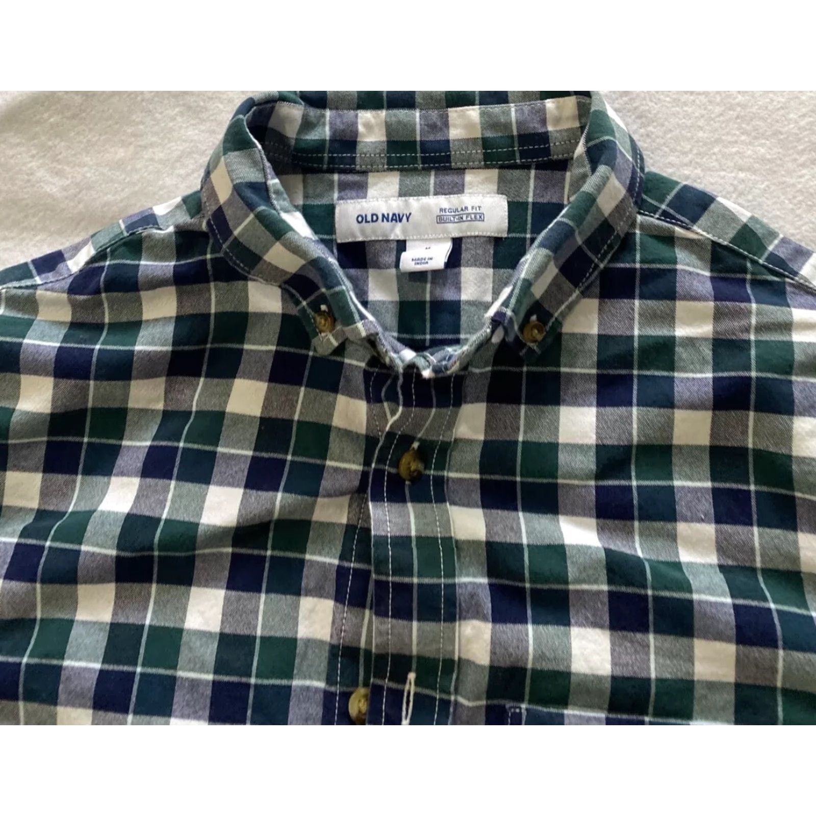 Old Navy Old Navy The Classic Shirt Button-Up Mens Size M Green Plaid Regular Fit Long Sleeve Button-Down Collar Shirt Size US M / EU 48-50 / 2 - 3 Thumbnail