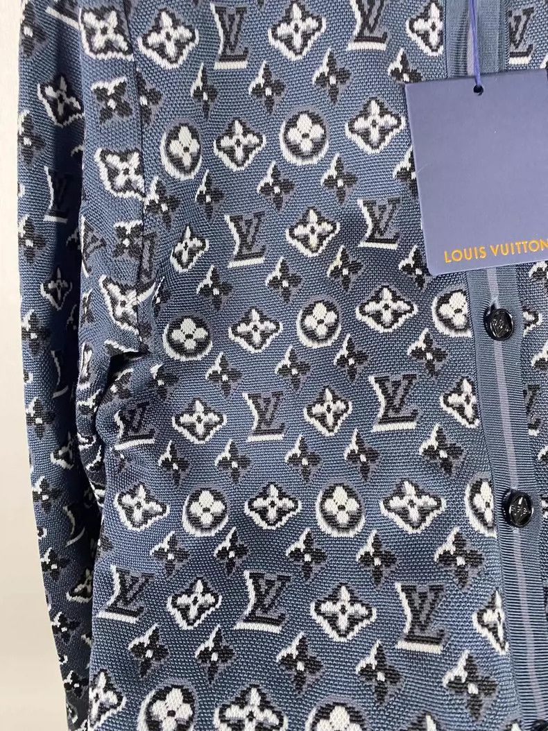Louis Vuitton Louis Vuitton Patterned Cardigan Sweater -2505 Size M / US 6-8 / IT 42-44 - 4 Thumbnail
