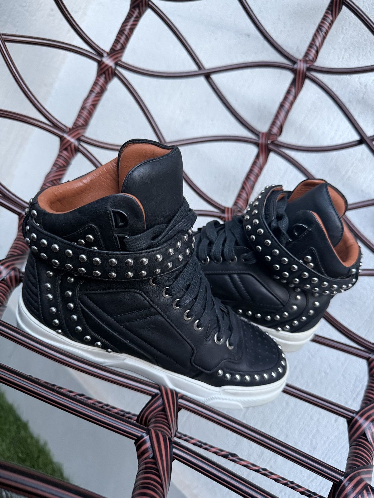 Givenchy 🎸studded tyson by Riccardo tisci Size US 5 / EU 37 - 10 Thumbnail