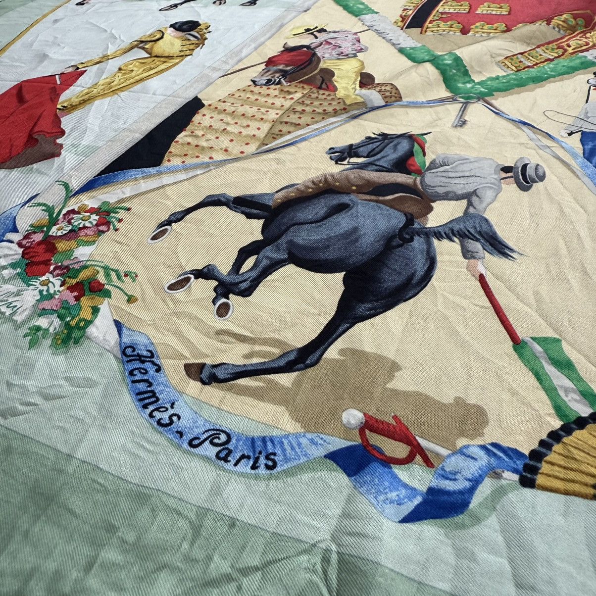 Hermes 🔥 HERMÈS Plaza De Toros Silk Scarf Size ONE SIZE - 3 Thumbnail