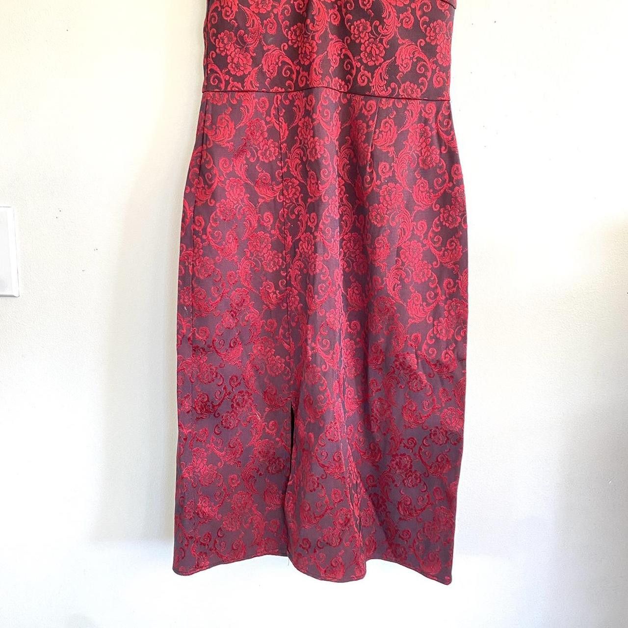 Vintage SWANKYS VINTAGE CLOTHING RED MIDI PENCIL DRESS HALTER SMALL Size S / US 4 / IT 40 - 5 Thumbnail