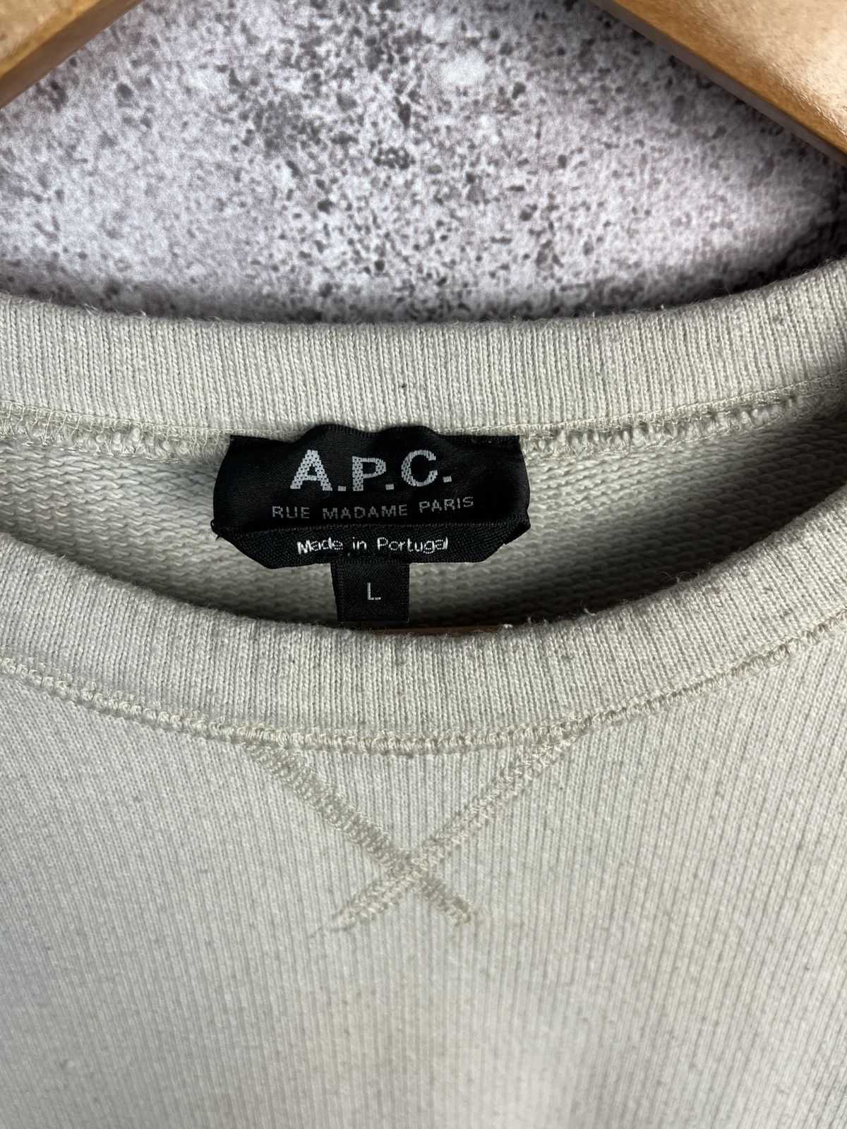 A.P.C. A.P.C. Logo Sweatshirt Size L / US 10 / IT 46 - 3 Thumbnail