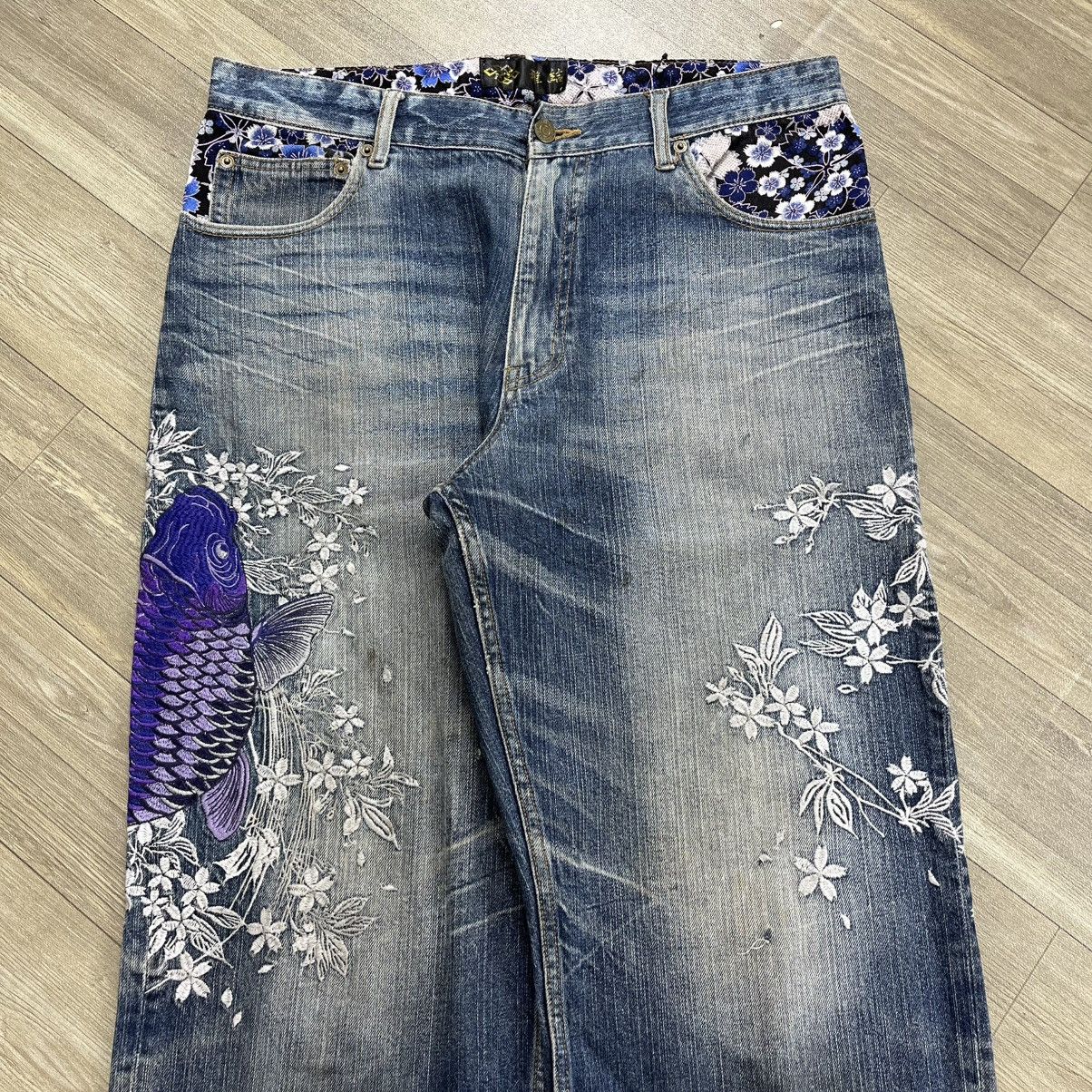 Karakuri Tamashii Y2K Karakuri Tamashii Koi Flowers Embroidered Ed kardy Jeans Size US 30 / EU 46 - 3 Thumbnail