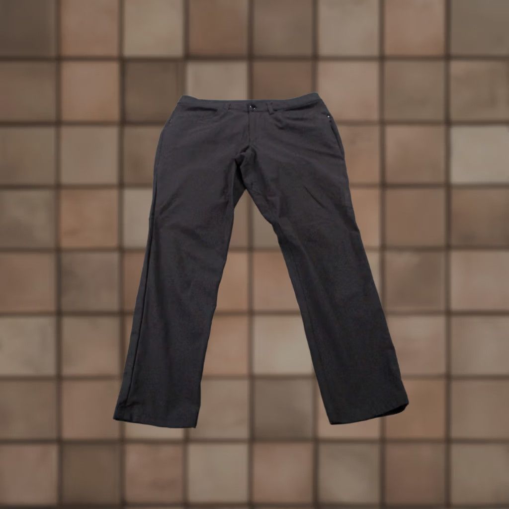 Lululemon Lululemon Pants Mens 32 ABC Slim Black Chino Warpstreme Stretch LM5ad8s Slim Black 32 Mens Chino Warpstreme Stretch Pants Size US 32 / EU 48 - 1 Thumbnail