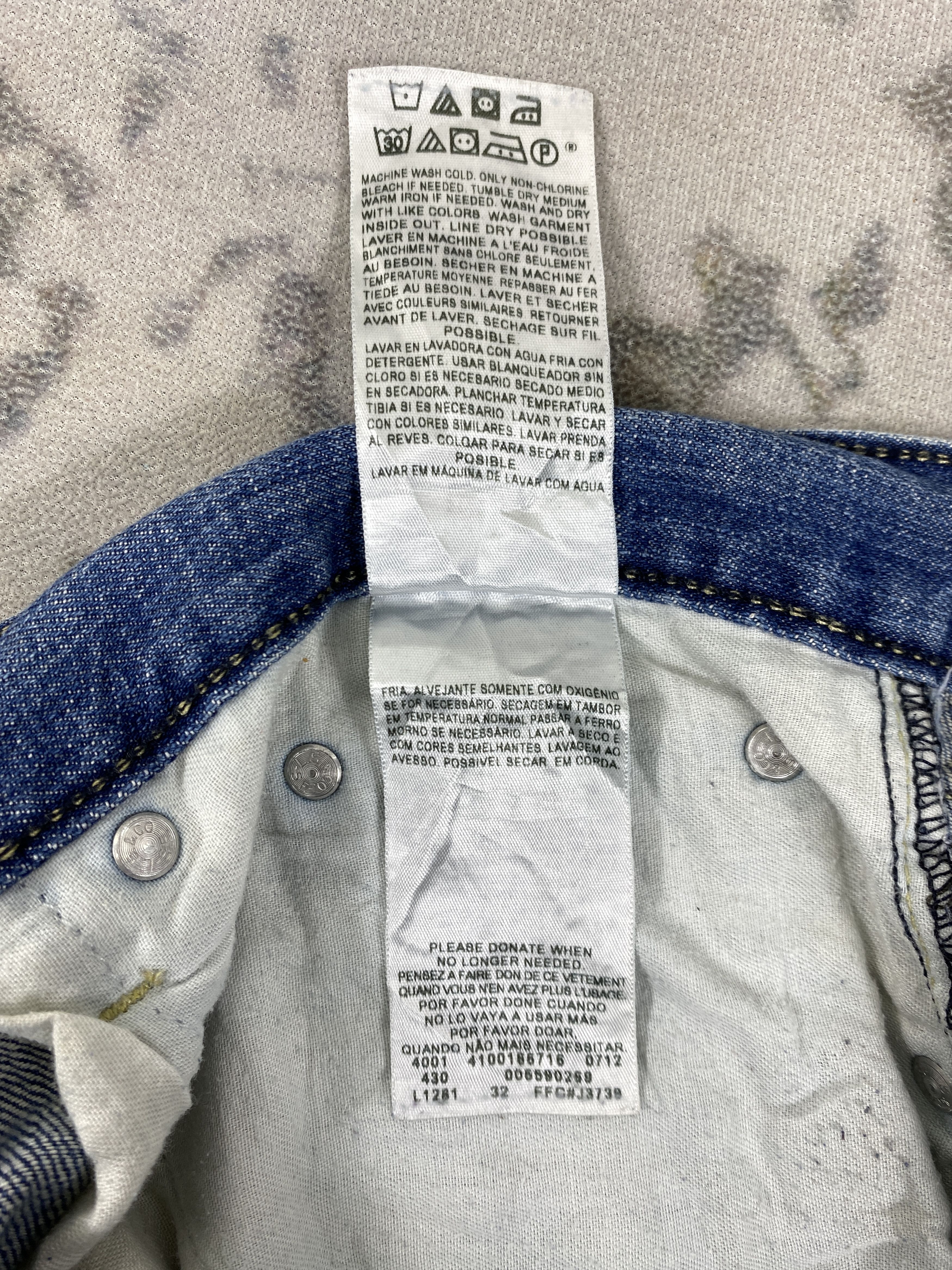 Levi's Distressed Blue Vintage Levi's 559 41x31.5 Denim -JN1444 Size US 41 - 10 Thumbnail
