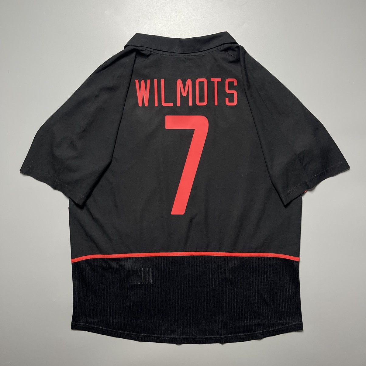 Nike BELGIUM NIKE 2002/2003 FOOTBALL AWAY JERSEY #7 MARC WILMOTS Size US L / EU 52-54 / 3 - 1 Thumbnail