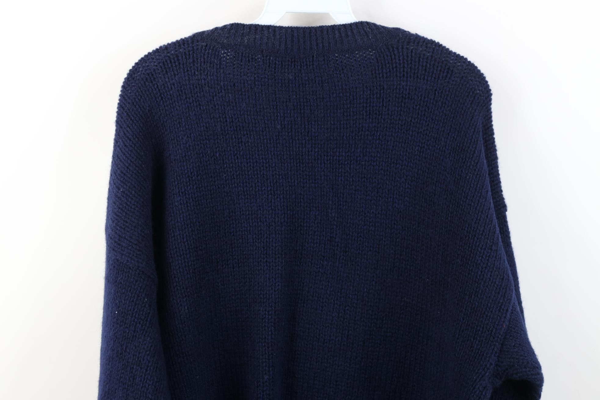Vintage Vintage 90s Dapper Shetland Wool Fair Isle V-Neck Sweater Size US L / EU 52-54 / 3 - 9 Thumbnail
