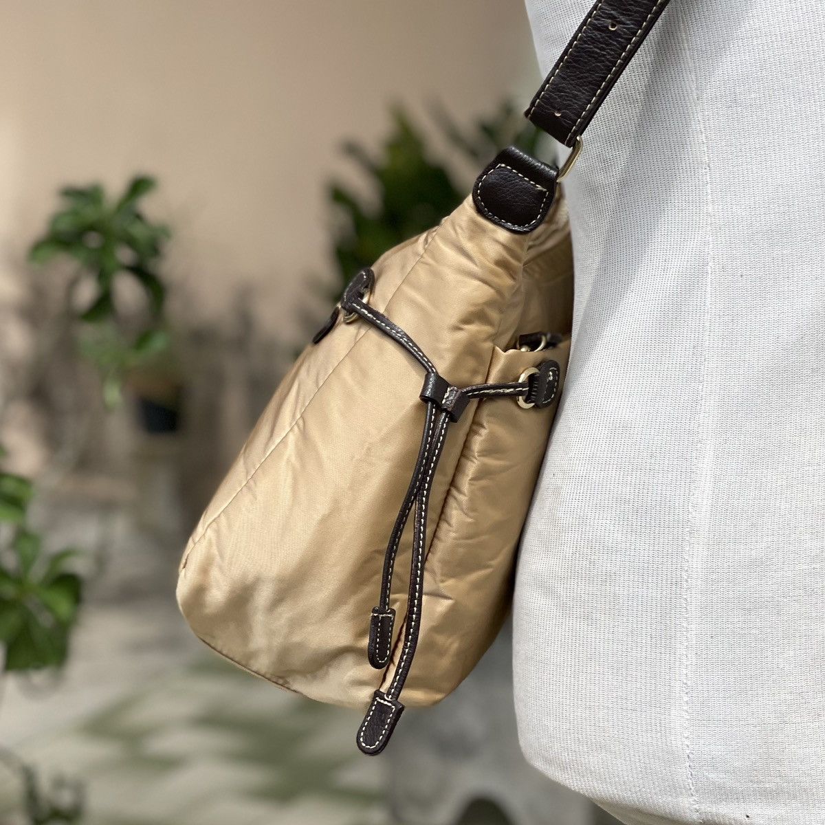 Japanese Brand × Leather JAPAN DESIGNER KITAMURA SLING BAG Size ONE SIZE - 5 Thumbnail