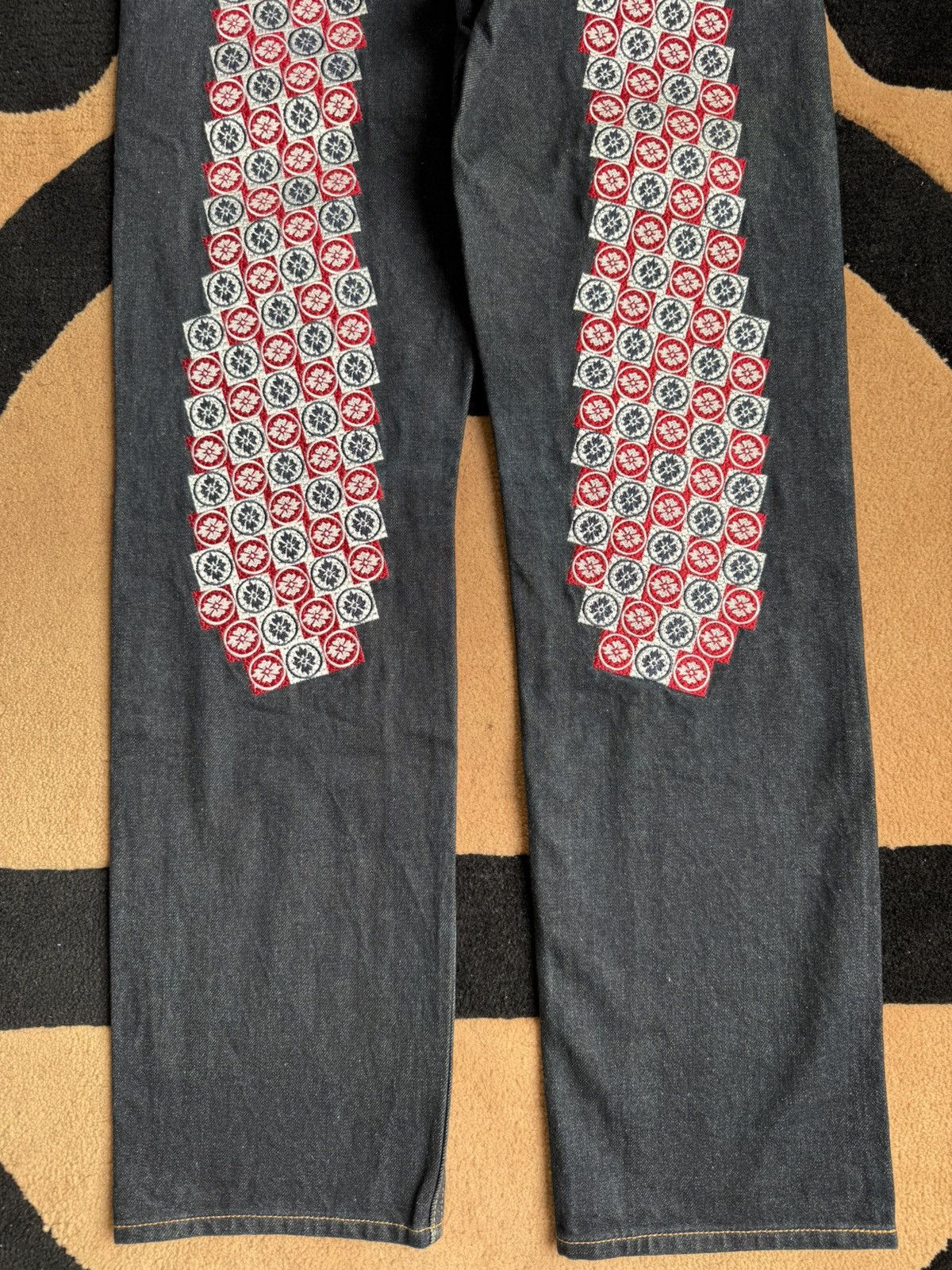 Evisu EVISU Mosaic embroidery daicock denim jeans size:30x34 Size US 30 / EU 46 - 4 Thumbnail