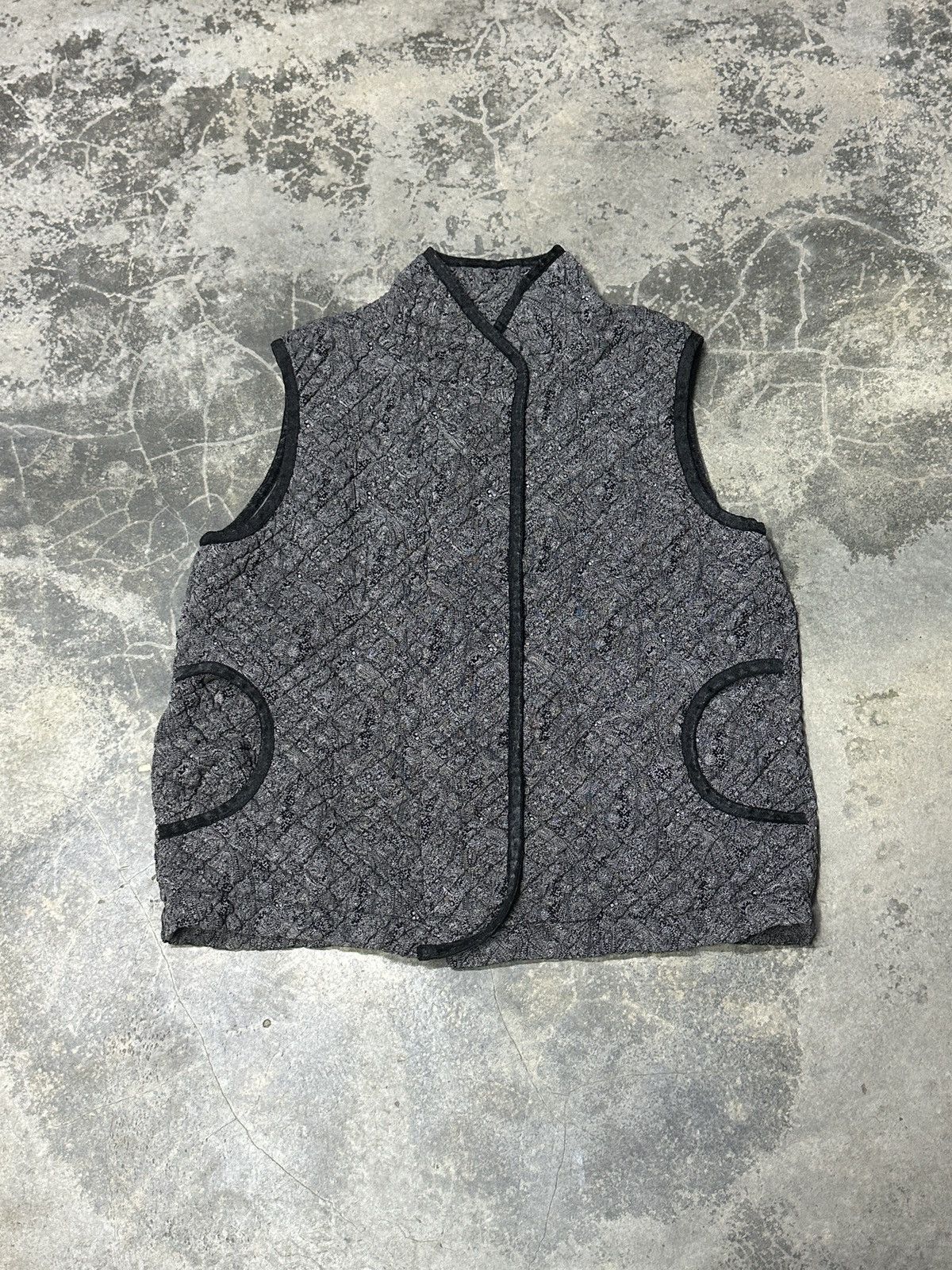 Japanese Brand Japanese Brand Sleeveless Jacket Bandana Design Very Rare🔥 Size 40R - 2 Thumbnail