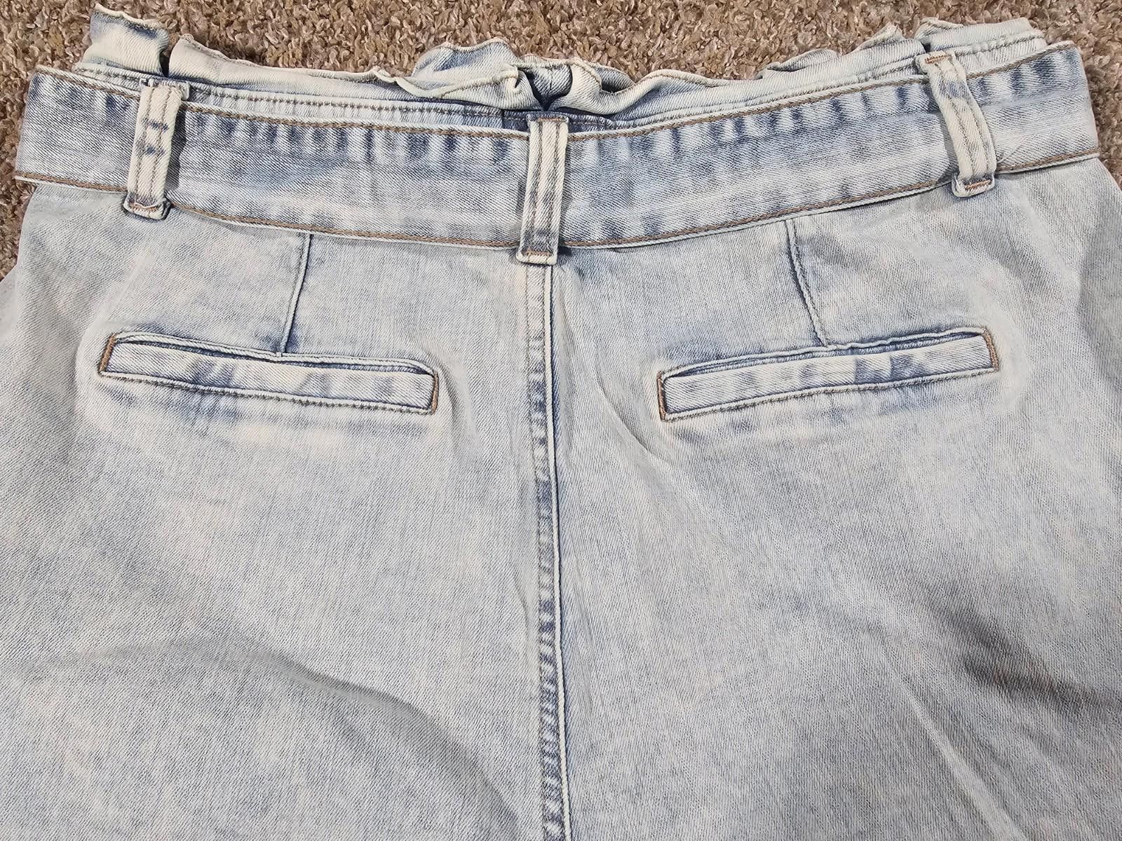 Express Express Shorts Shortie Super High Rise Belt Pockets 12 Cuffs Size 34" / US 12 / IT 48 - 9 Thumbnail