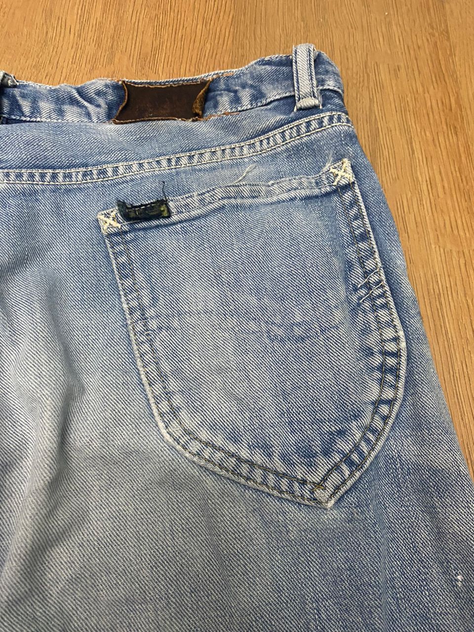 Lee Vintage Lee Riders Kurt Cobain Style Distressed Jeans Size US 32 / EU 48 - 9 Thumbnail