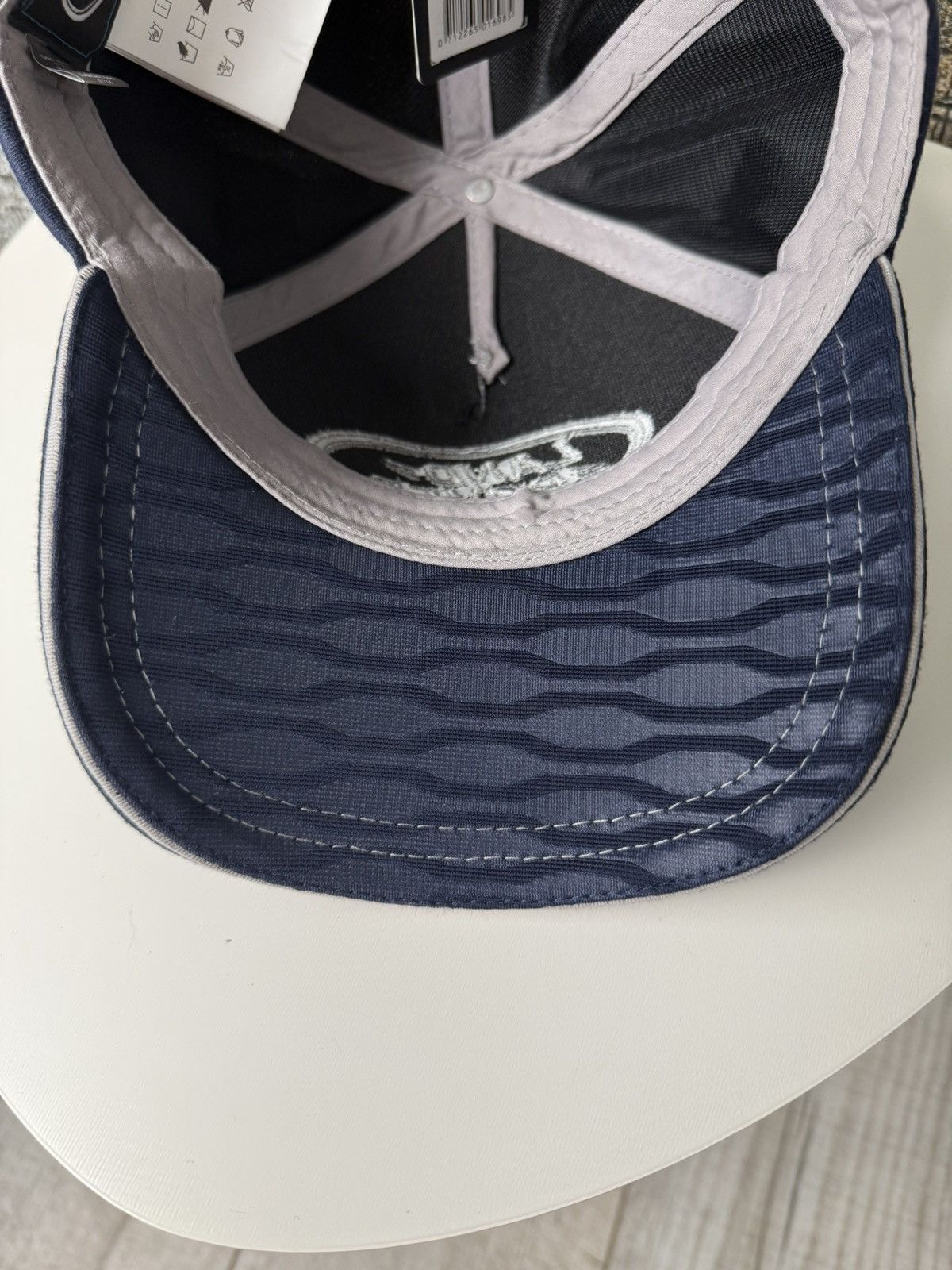Mercedes-Benz Land Rover Cap Hat NEW Size ONE SIZE - 18 Thumbnail