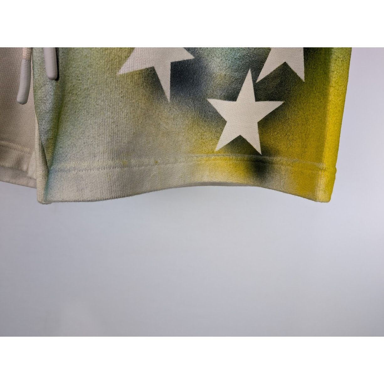 Palm Angels o1rshd1 Q: 2 / Sprayed Stars Vint Sweat Short in Multicolor Size US 30 / EU 46 - 8 Thumbnail