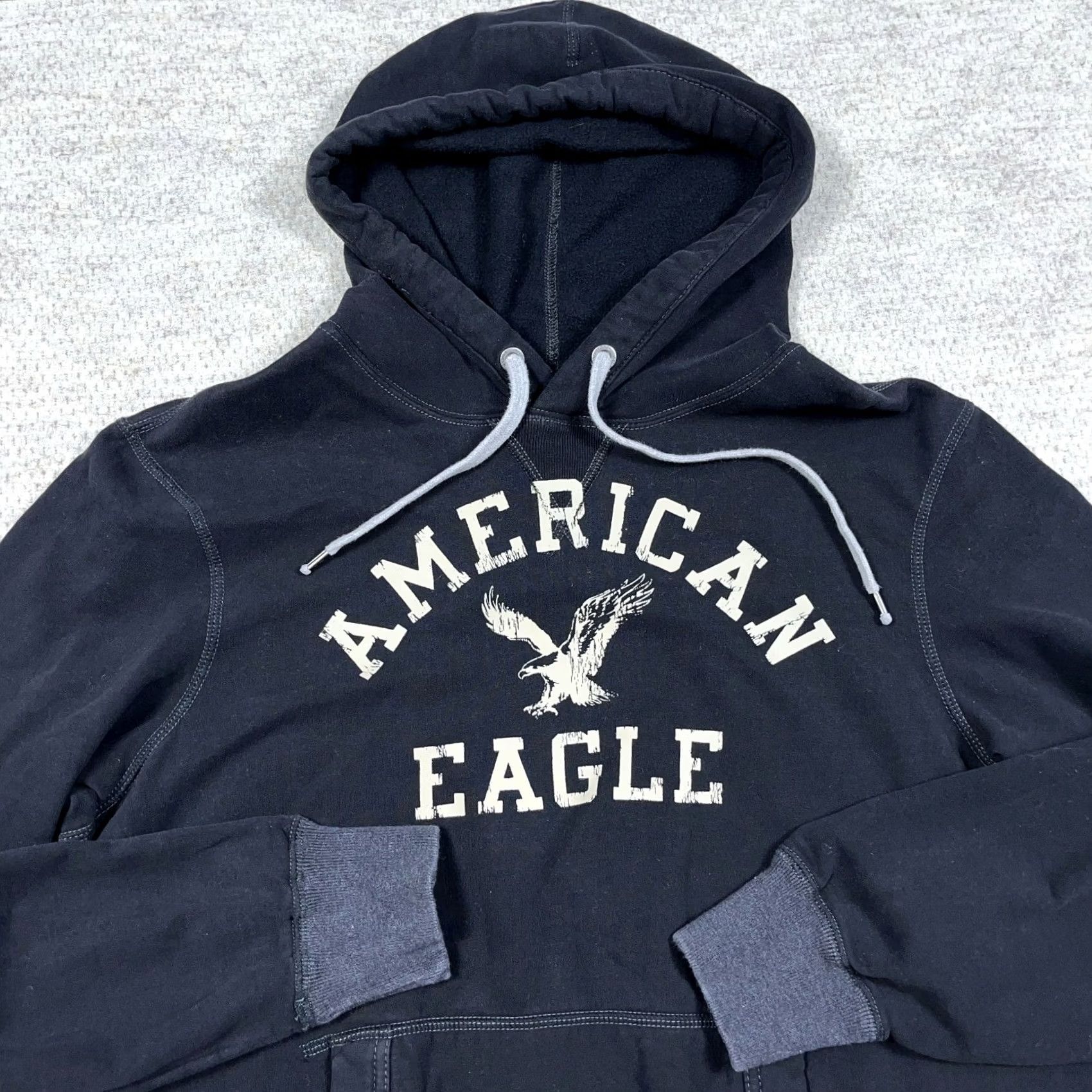 American Eagle Outfitters VINTAGE American Eagle Hoodie Men Large Black Sweatshirt Spellout 2000s Bird Size US L / EU 52-54 / 3 - 3 Thumbnail