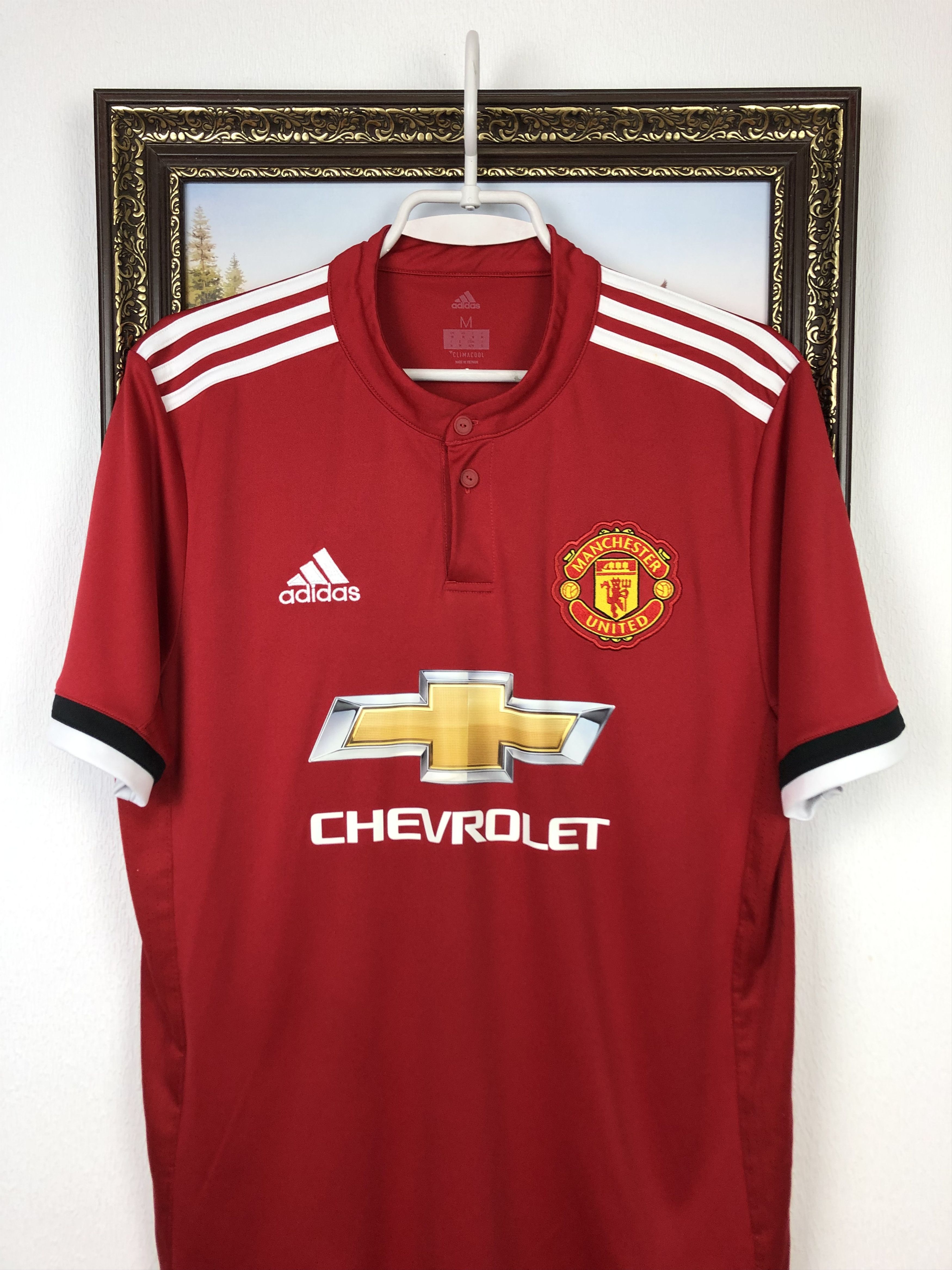 Adidas Manchester United Home football shirt 2017#2 Lindelof Adidas Size US M / EU 48-50 / 2 - 4 Thumbnail