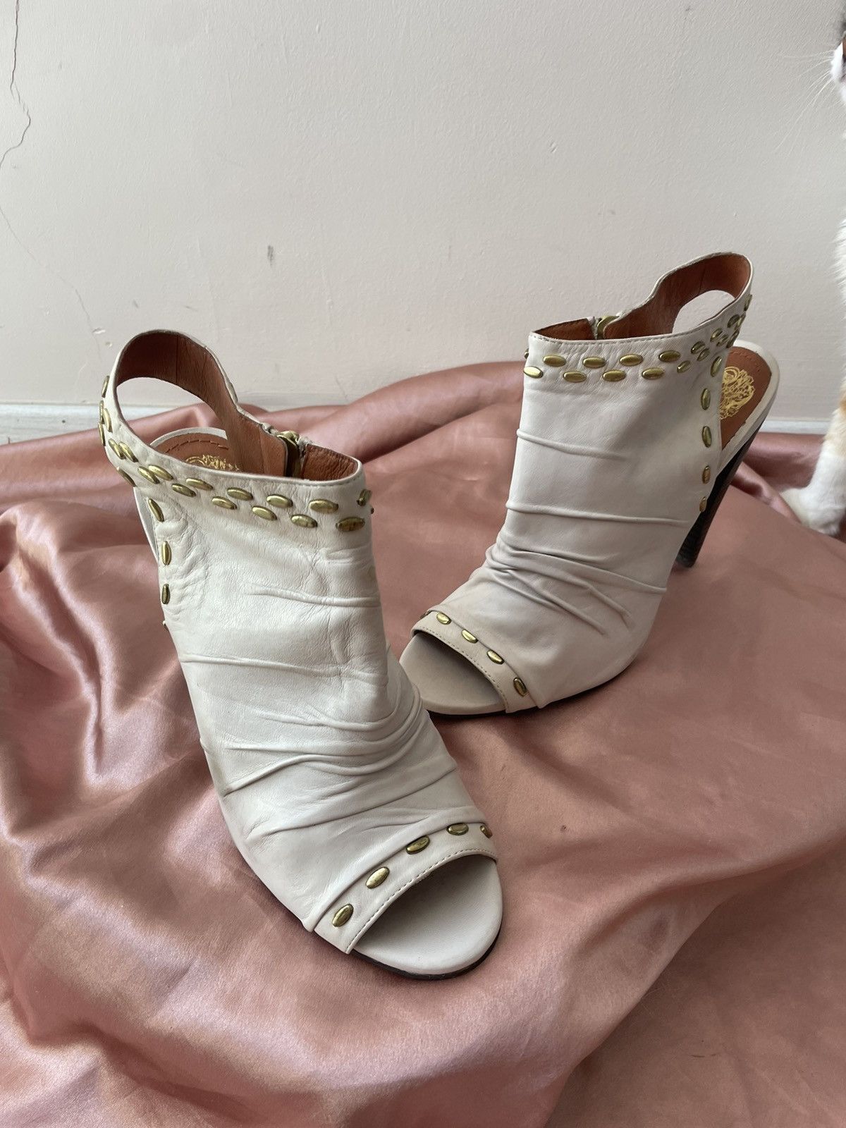 Vince Camuto Vince Camuto heels Size US 7.5 / IT 37.5 - 8 Thumbnail