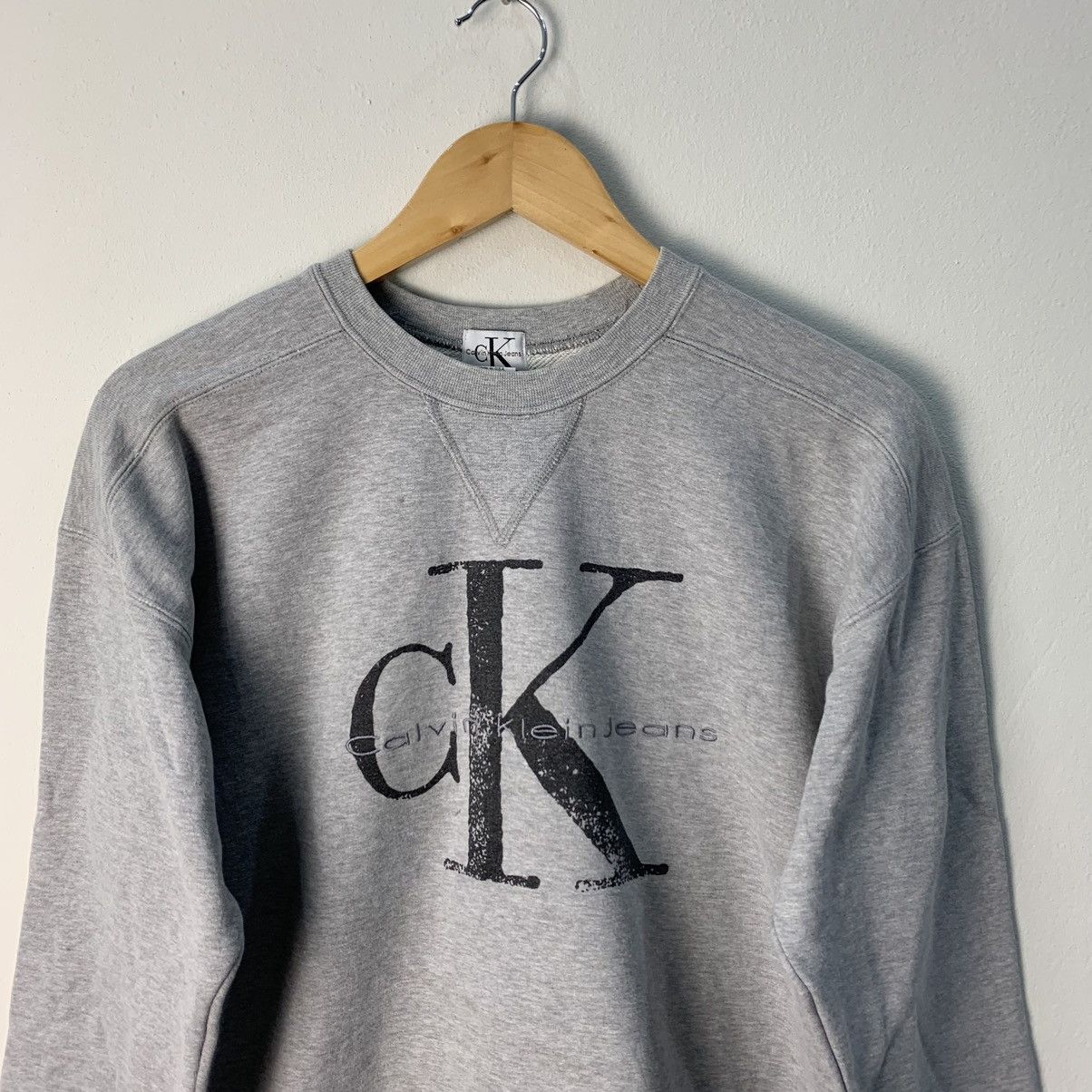 Calvin Klein Vintage Calvin Klein Sweatshirt Grey Colour Size US M / EU 48-50 / 2 - 4 Thumbnail