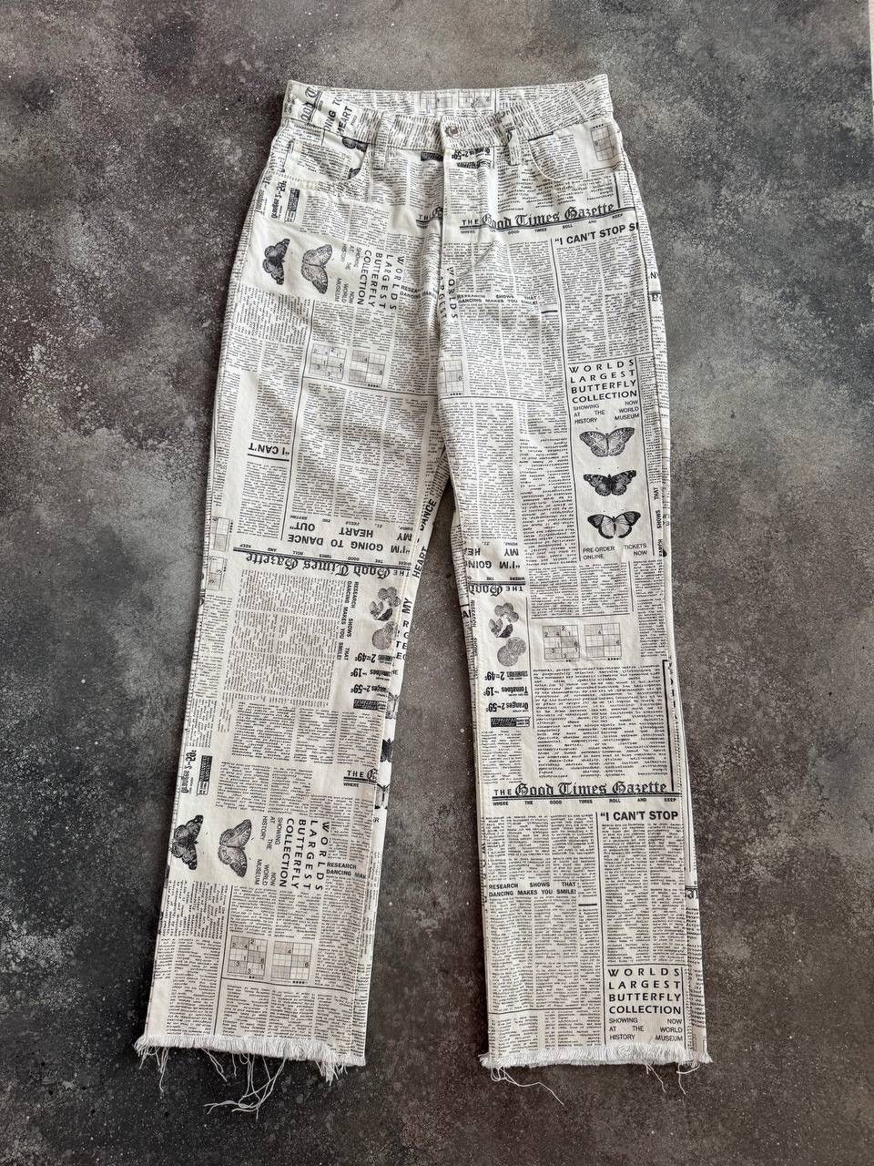 Hysteric Glamour × Japanese Brand × Vintage 2000’s Aesthetic Gazette Printed Jeans (John Galliano style) Size 27" / US 4 / IT 40 - 1 Thumbnail