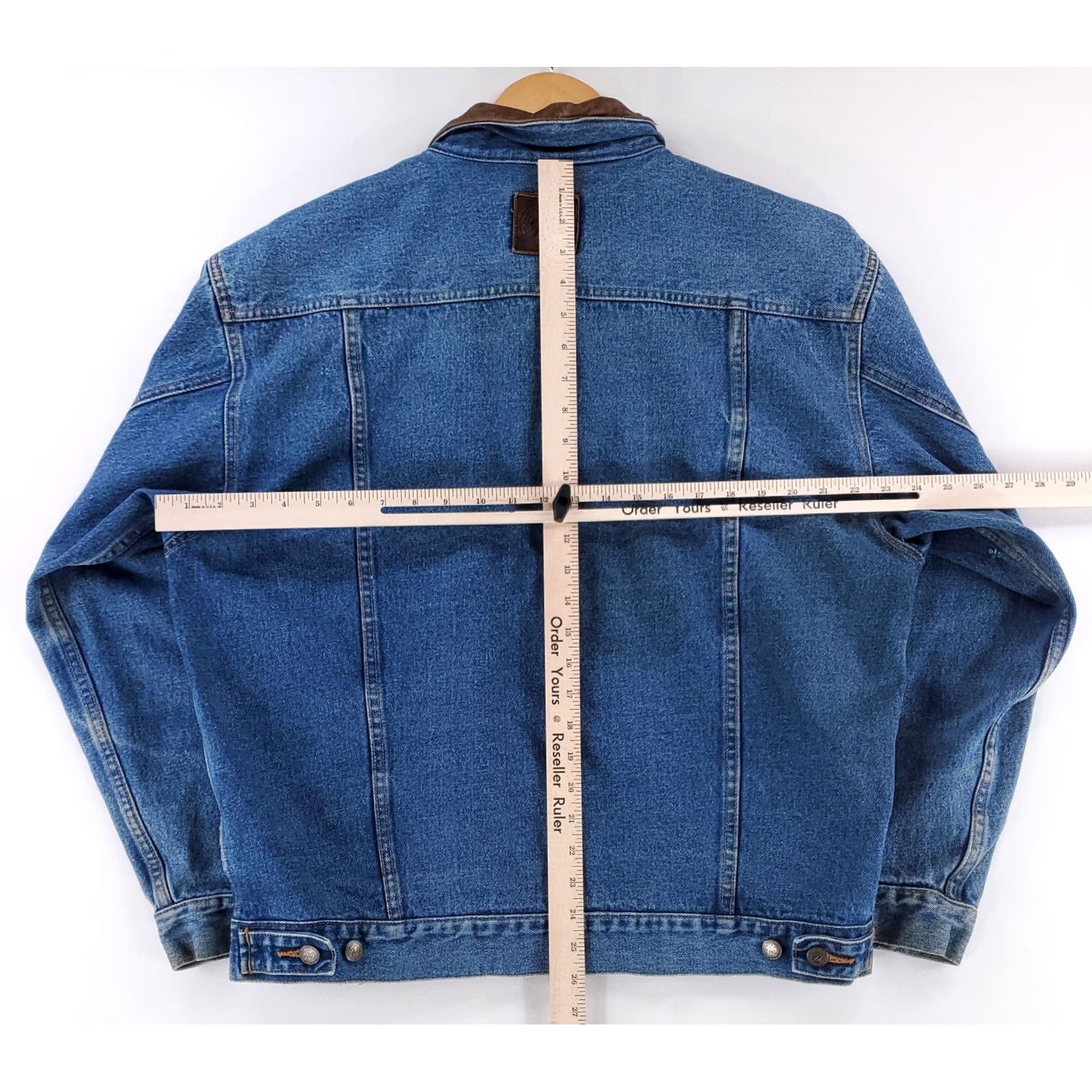 Marlboro VINTAGE Marlboro Country Store Denim Jacket Leather Collar Trucker Mens L Blue 90s Y2K Jacket Mens L Size US L / EU 52-54 / 3 - 5 Thumbnail