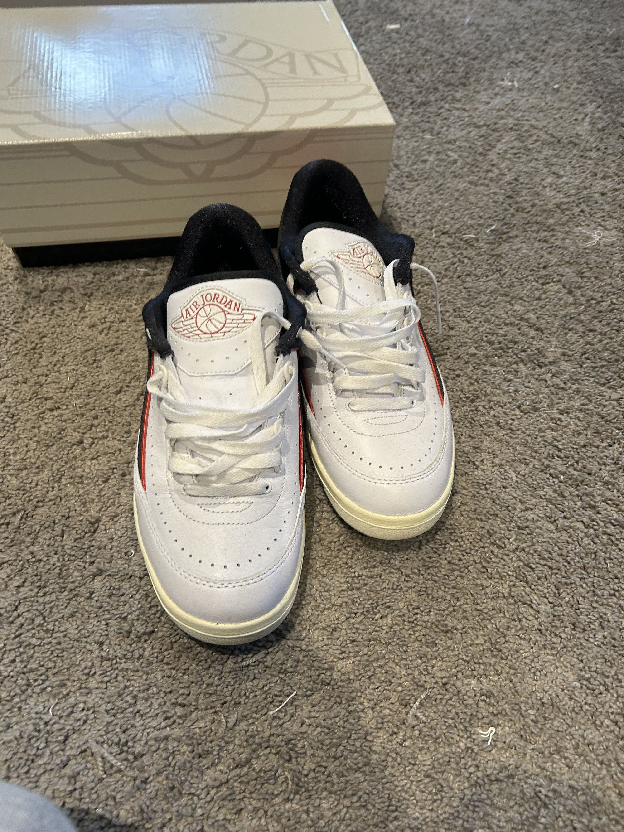 Jordan Brand Jordan 2 university red Size US 8.5 / EU 41-42 - 1 Thumbnail