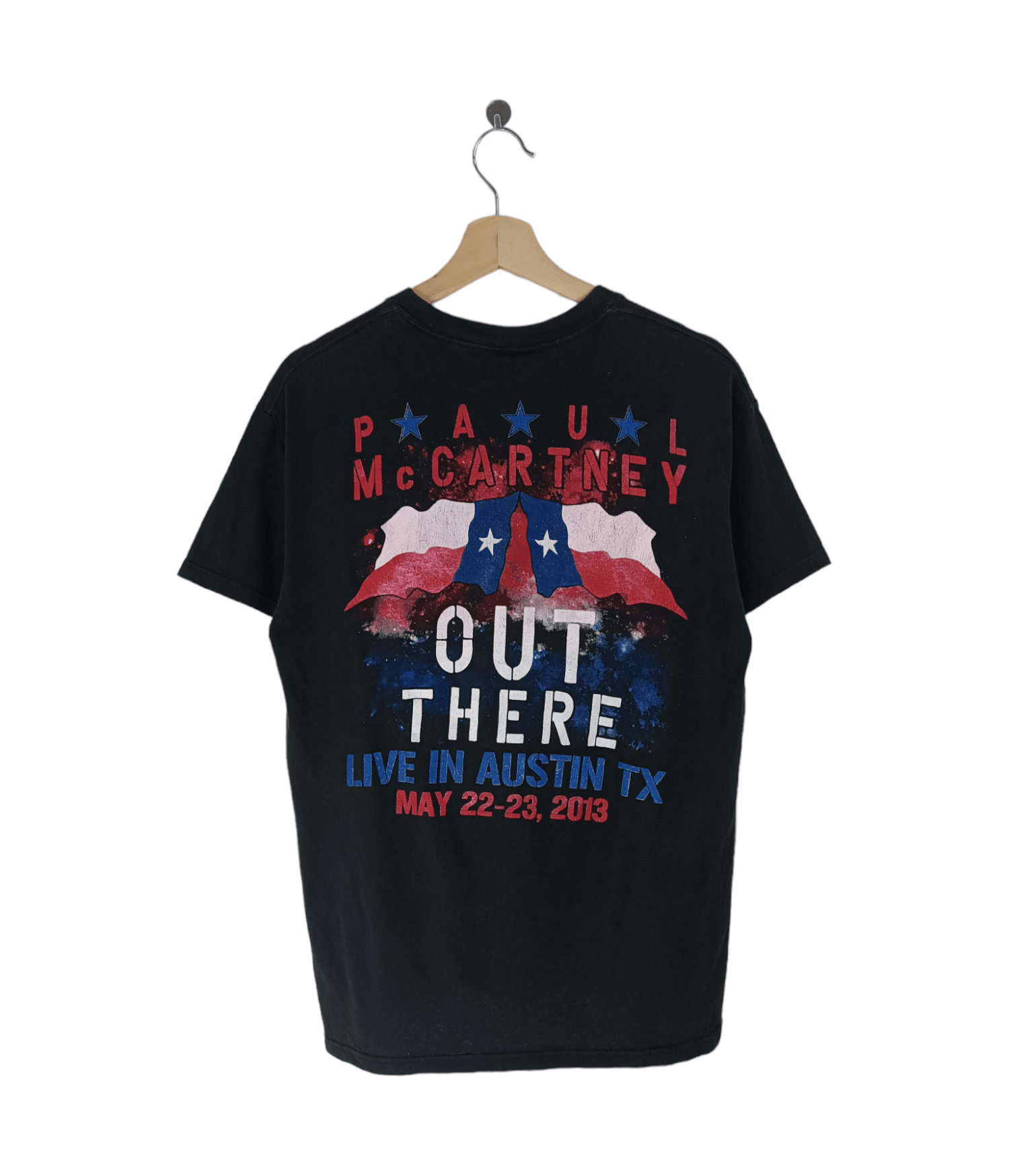 Band Tees VINTAGE '13 PAUL MCCARTNEY OUT THERE TOUR TEE beatles floyd Size US M / EU 48-50 / 2 - 2 Thumbnail