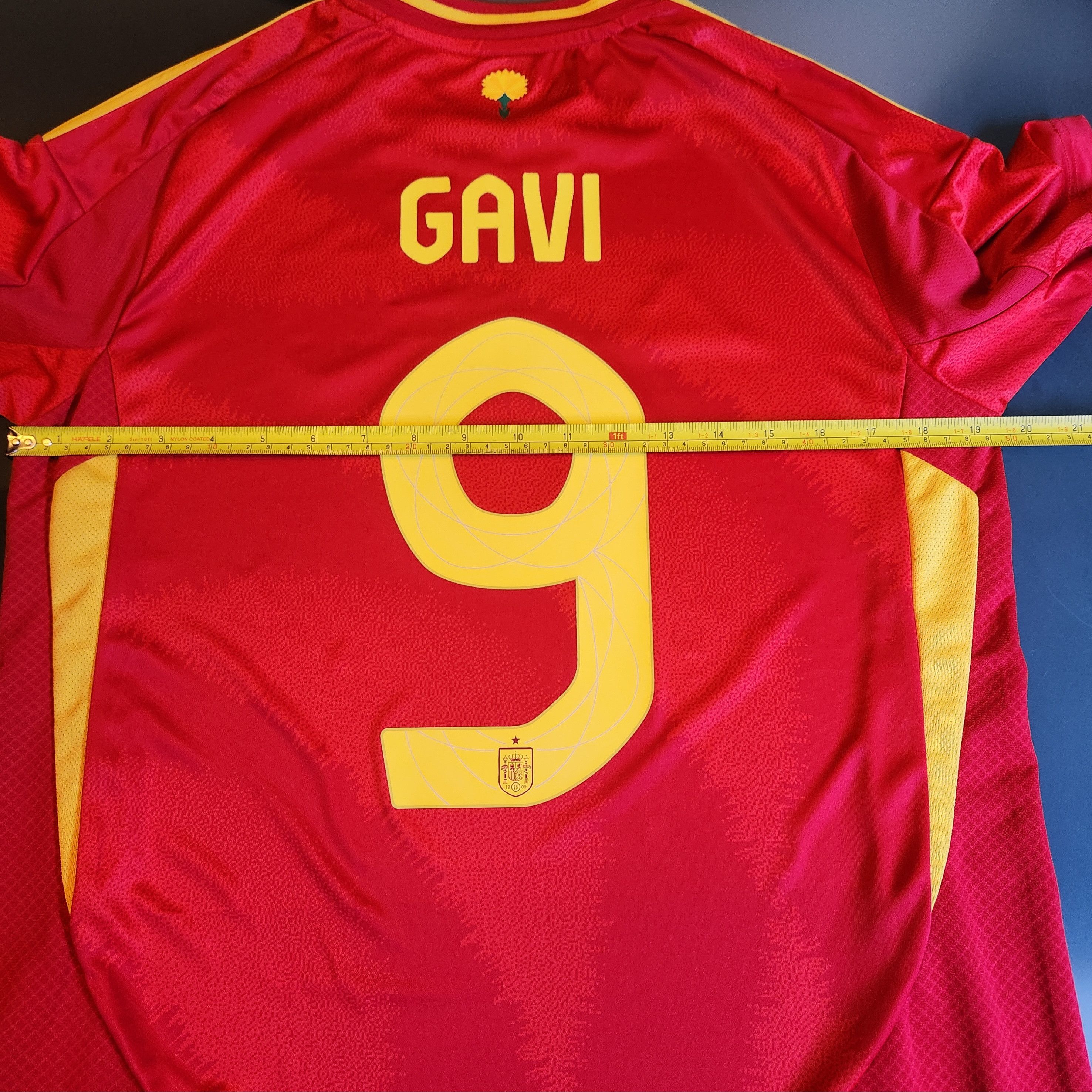 Adidas Authentic Spain GAVI 2024-2025 24/25 Home Jersey Shirt Kit Size L / US 10 / IT 46 - 14 Thumbnail