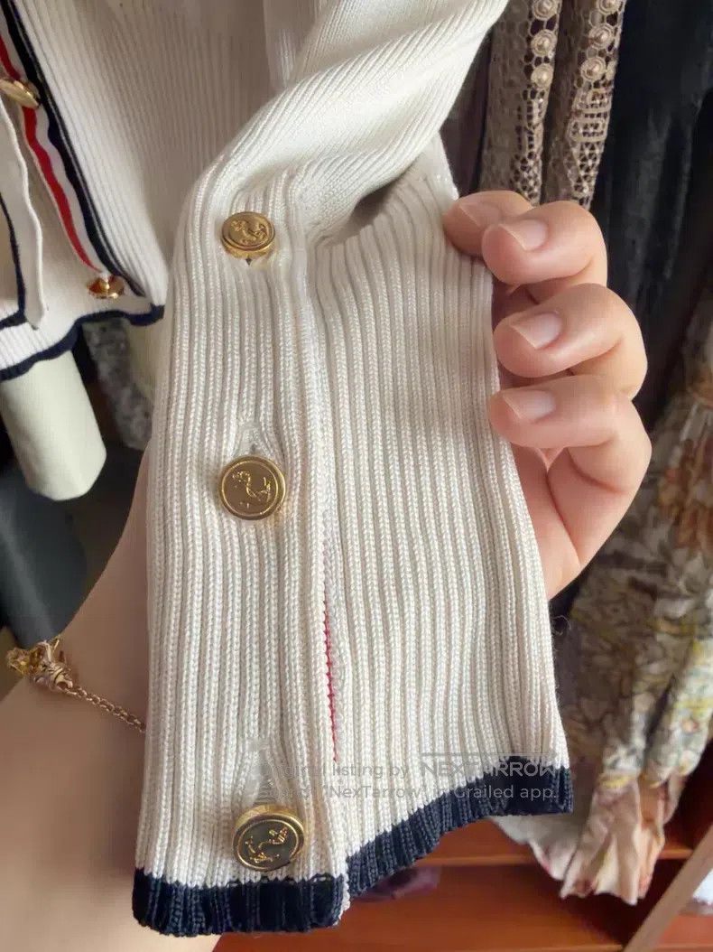 Thom Browne Thom Browne Beige Knit Cardigan with Gold Buttons Size US S / EU 44-46 / 1 - 5 Thumbnail