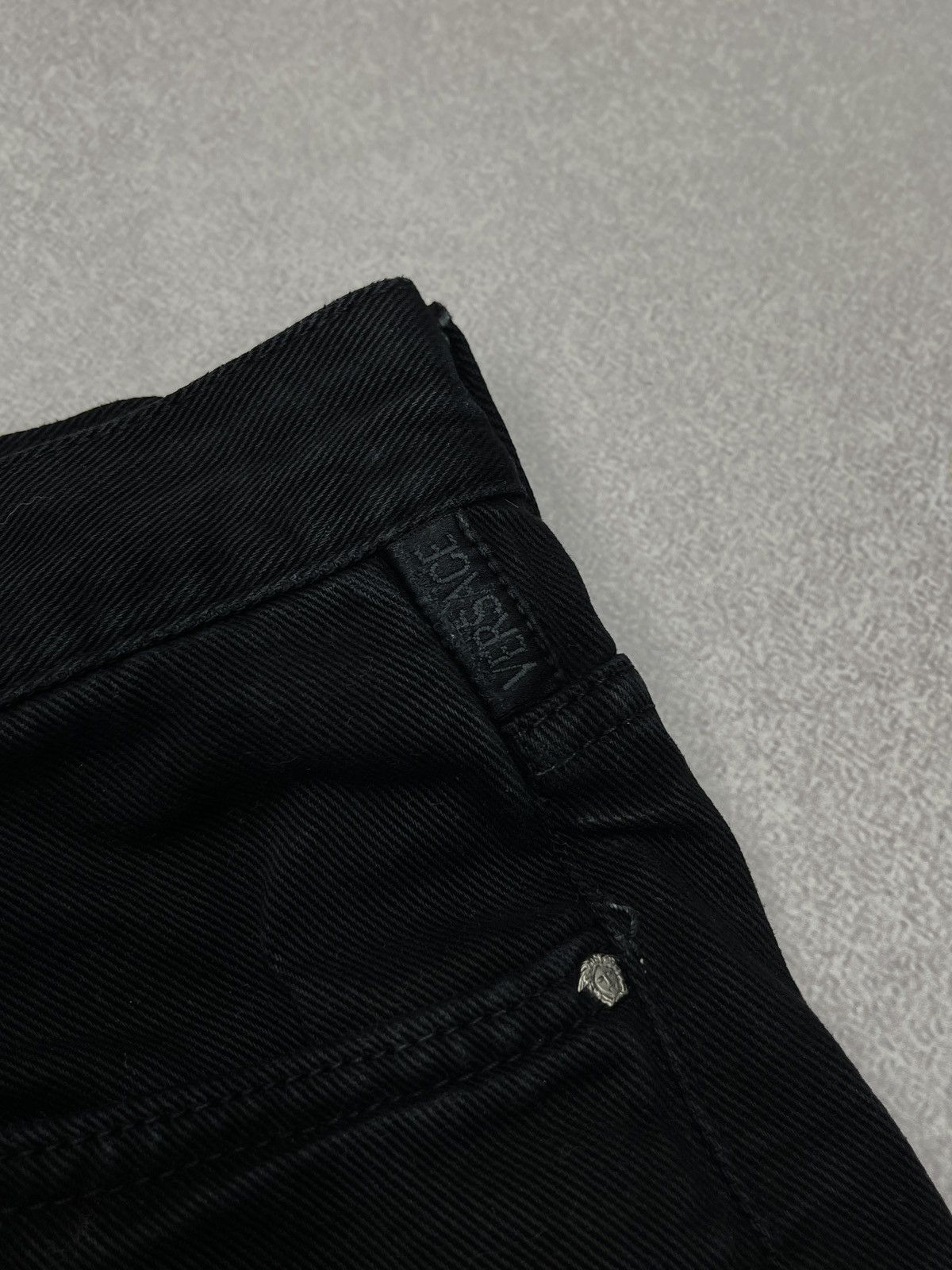 Versace Jeans Couture Vintage Versace Jeans Couture Denim Black Made in Italy m Size US 32 / EU 48 - 10 Thumbnail