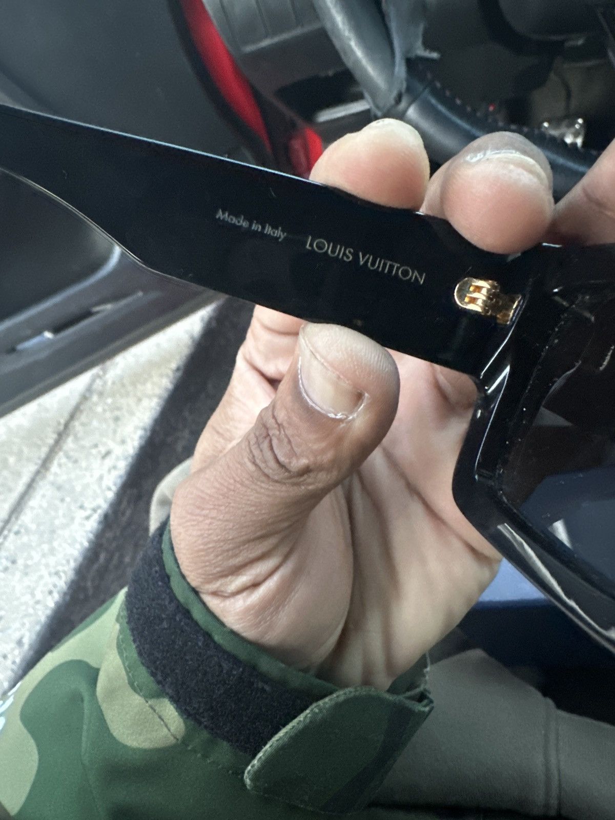Louis Vuitton LV Size ONE SIZE - 7 Thumbnail