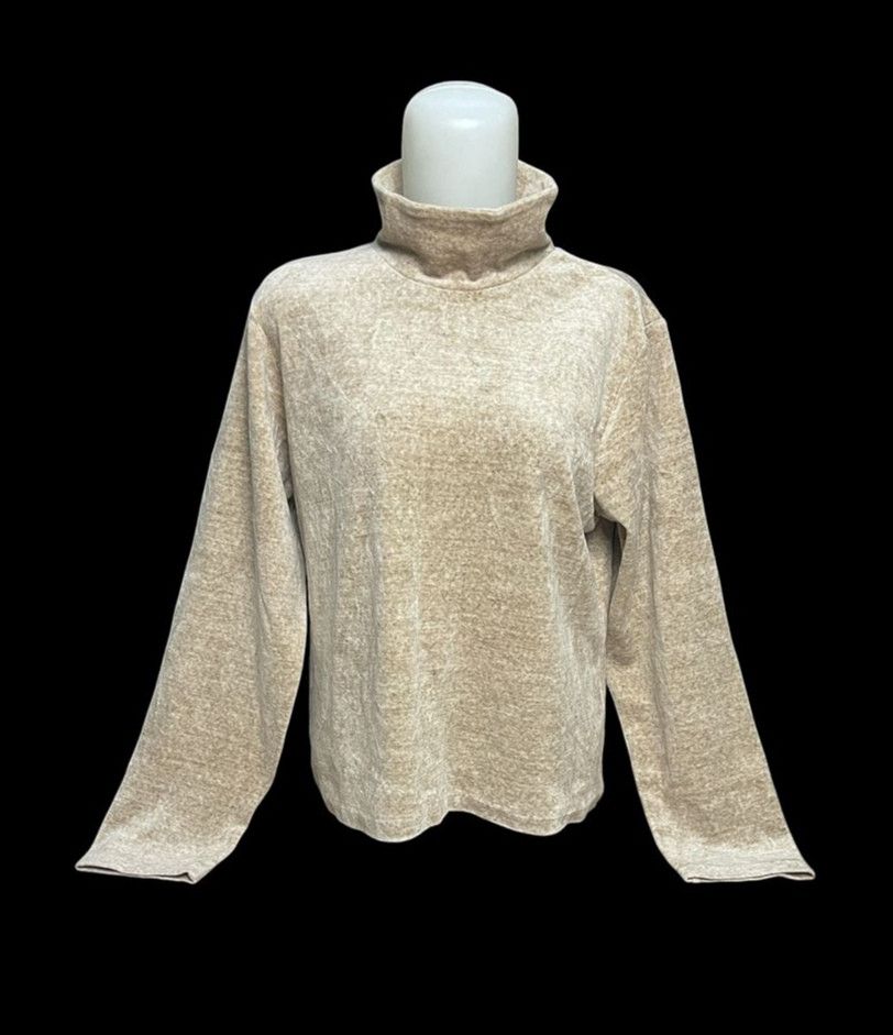 Hai Sporting Gear Vintage Hai Sporting Gear Turtle Neck Sweatshirt Size M / US 6-8 / IT 42-44 - 1 Thumbnail
