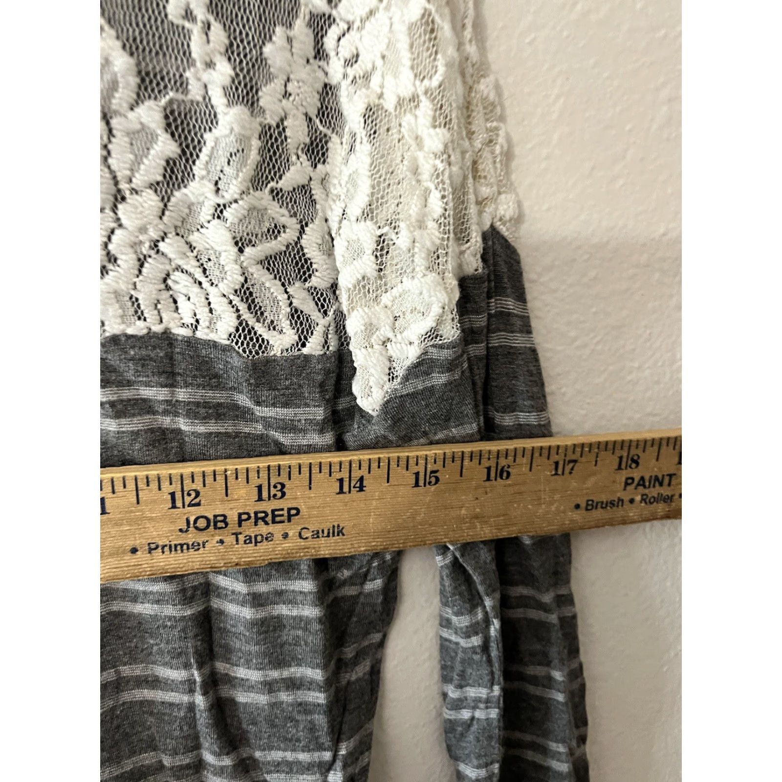 Vintage Pink Rose Lace Shirt Small Women's Long Sleeve Raglan Tee Gray White Striped Casual Size S / US 4 / IT 40 - 5 Thumbnail