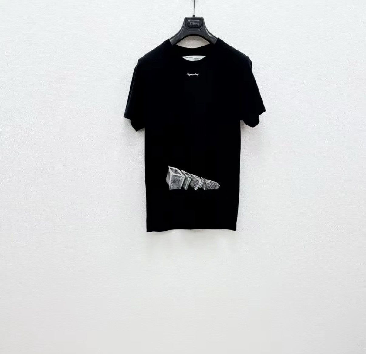 Off-White OFF-WHITE 100% Cotton Short Sleeve T-shirt J30 Size US M / EU 48-50 / 2 - 1 Thumbnail