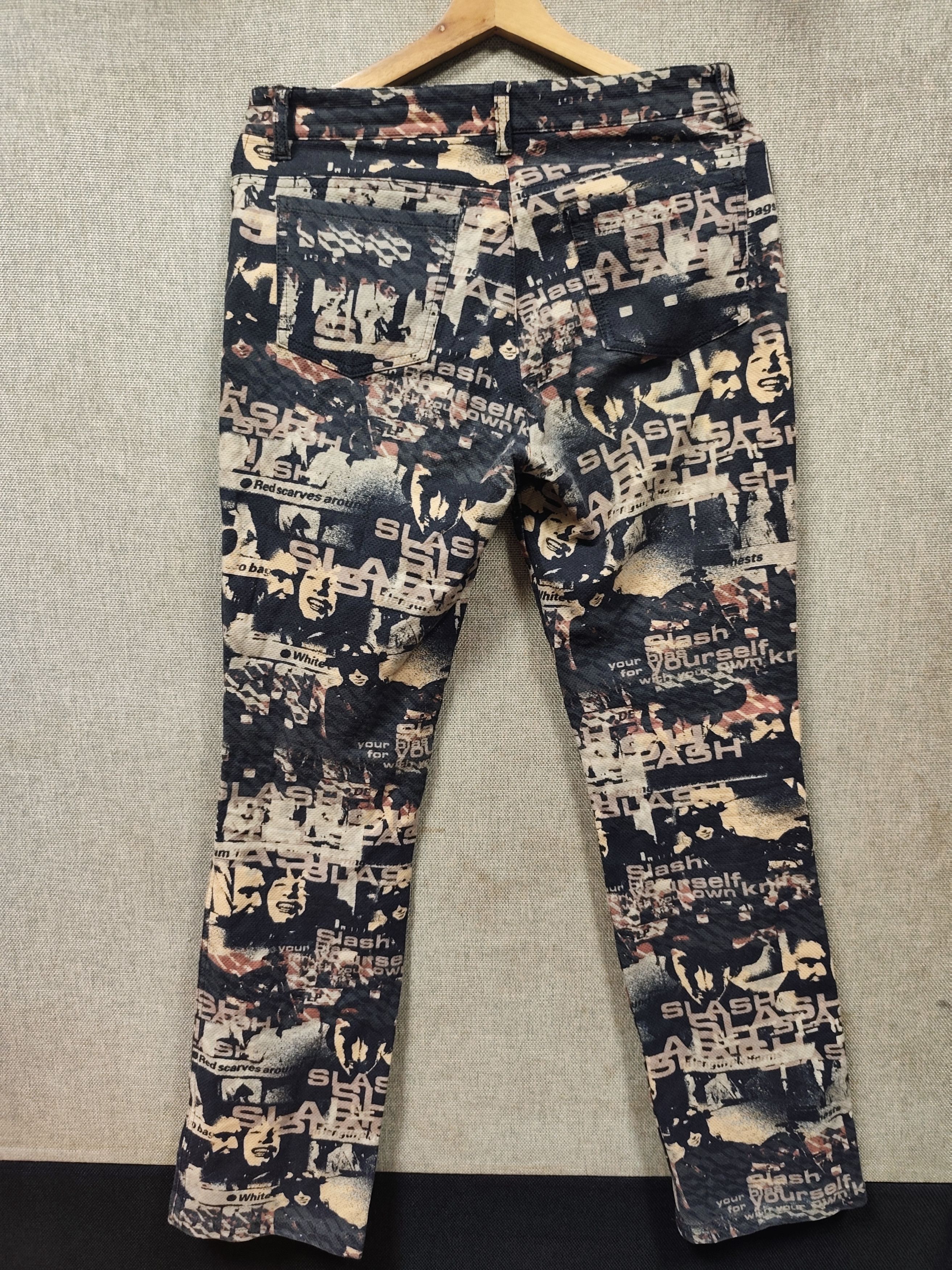Guns N' Roses Batsu slash guns n roses graphic full print pants Size US 30 / EU 46 - 2 Thumbnail