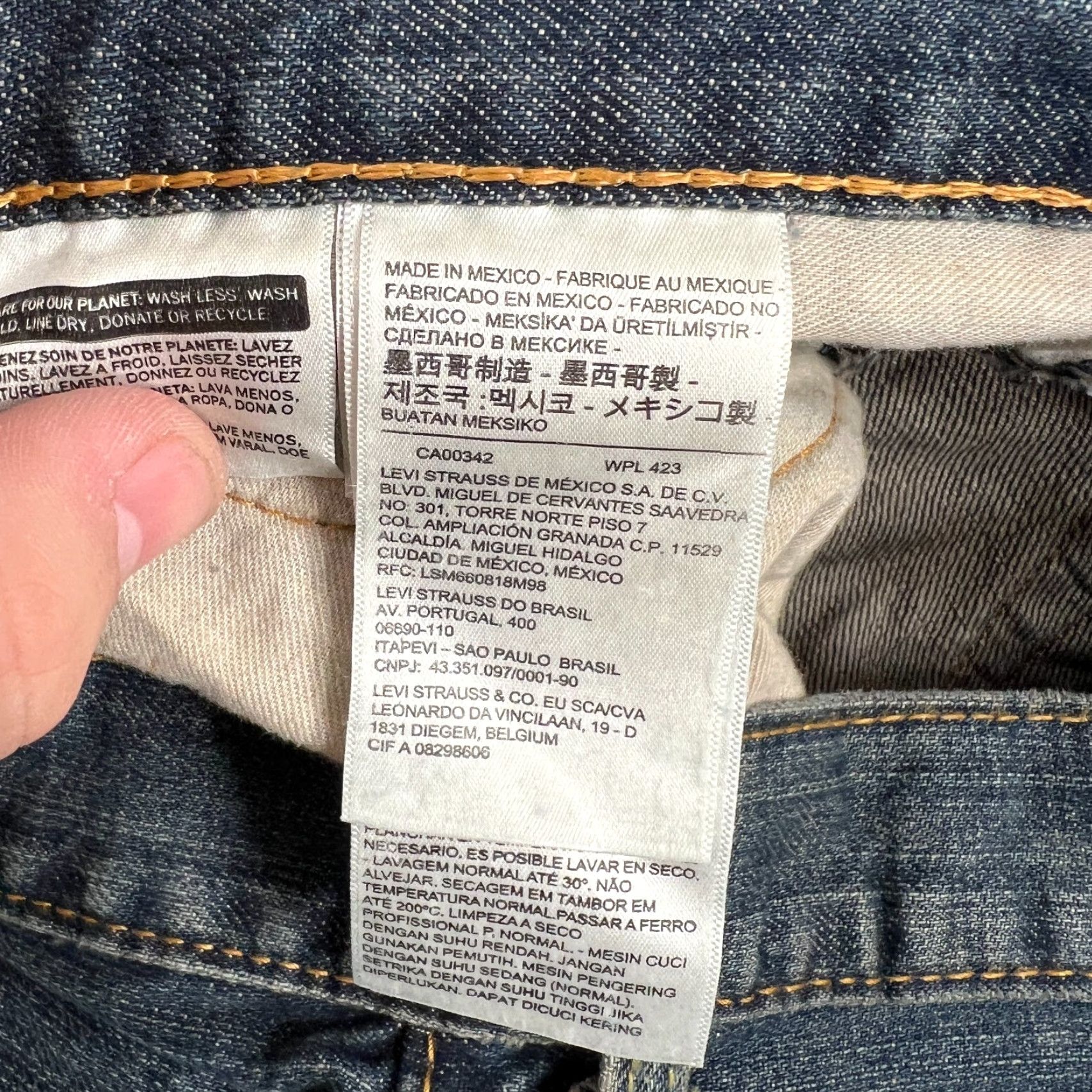 Levi's Levi's 559 Jeans Mens 36x30 Relaxed Fit Straight Dark Wash Blue Denim Grunge Size US 36 / EU 52 - 6 Thumbnail