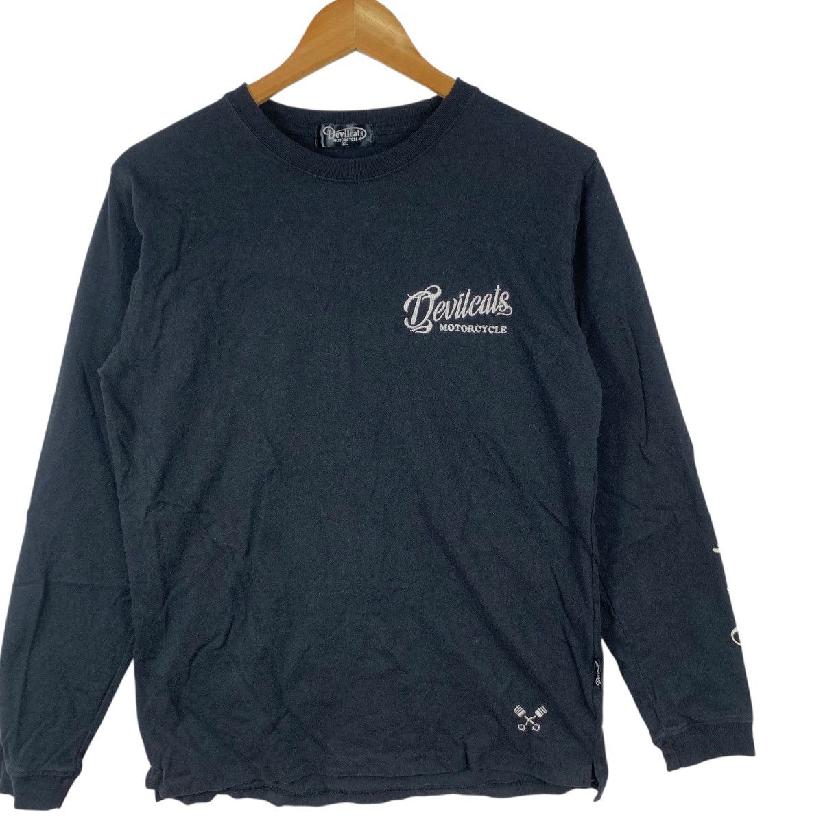 Other DEVILCATS MOTORCYCLE BOSTON Sun Faded Embroidered Sweatshirt Size US XL / EU 56 / 4 - 6 Thumbnail
