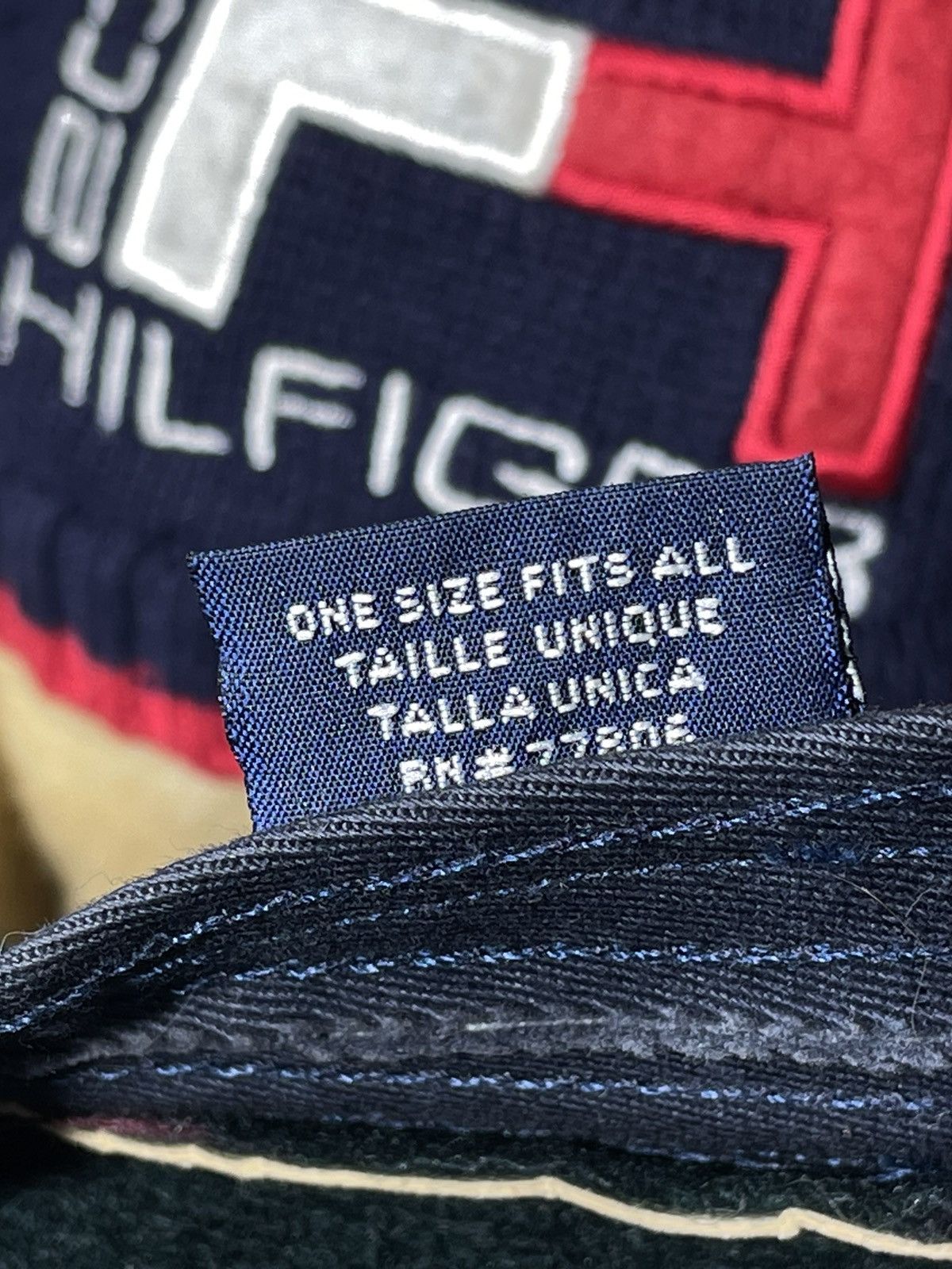 Tommy Hilfiger × Vintage Cap Tommy Hilfiger Lion Crest OG Vintage 90’s Size ONE SIZE - 15 Thumbnail