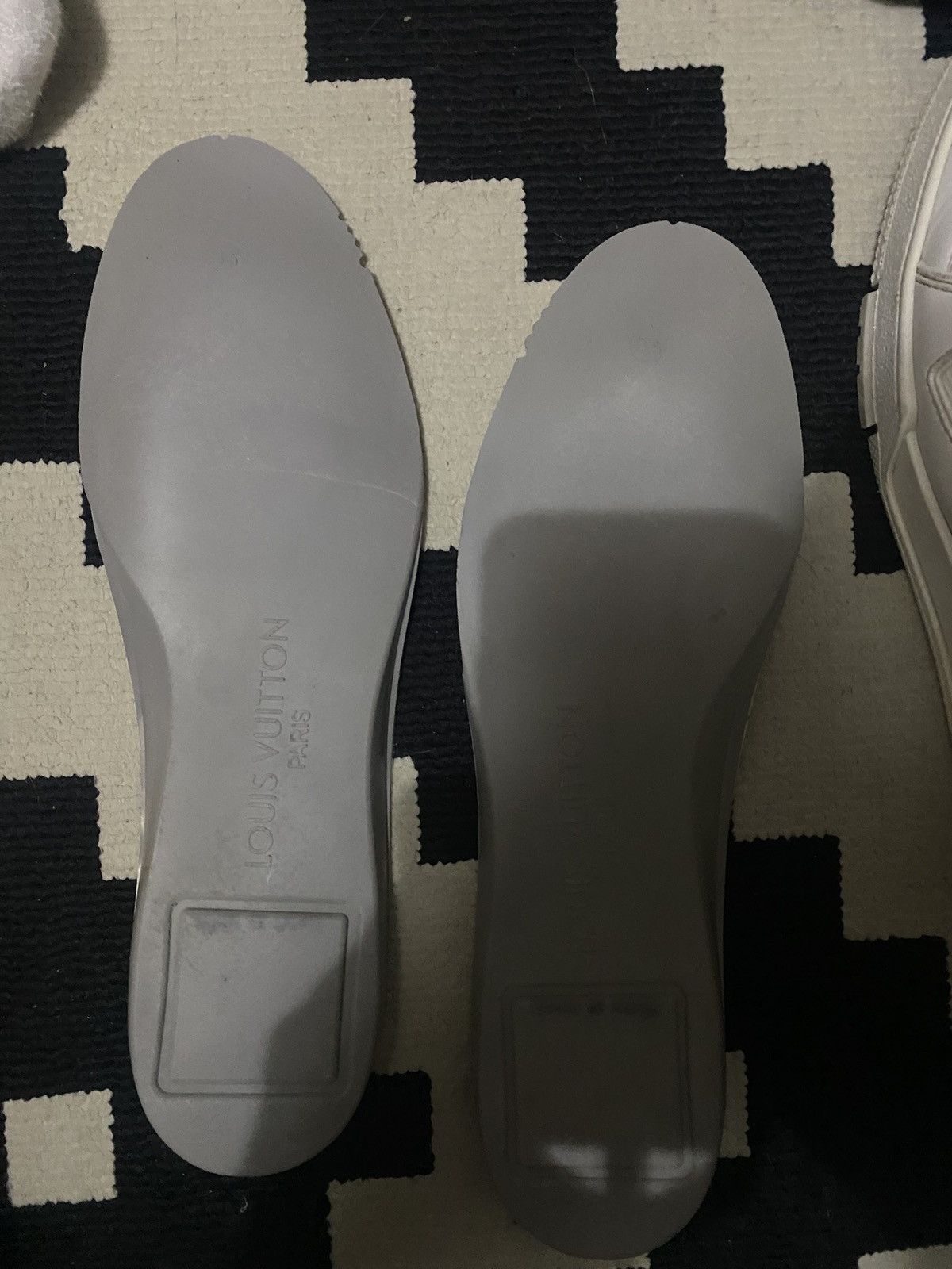 Louis Vuitton LV trainers white Size US 10 / EU 43 - 16 Thumbnail